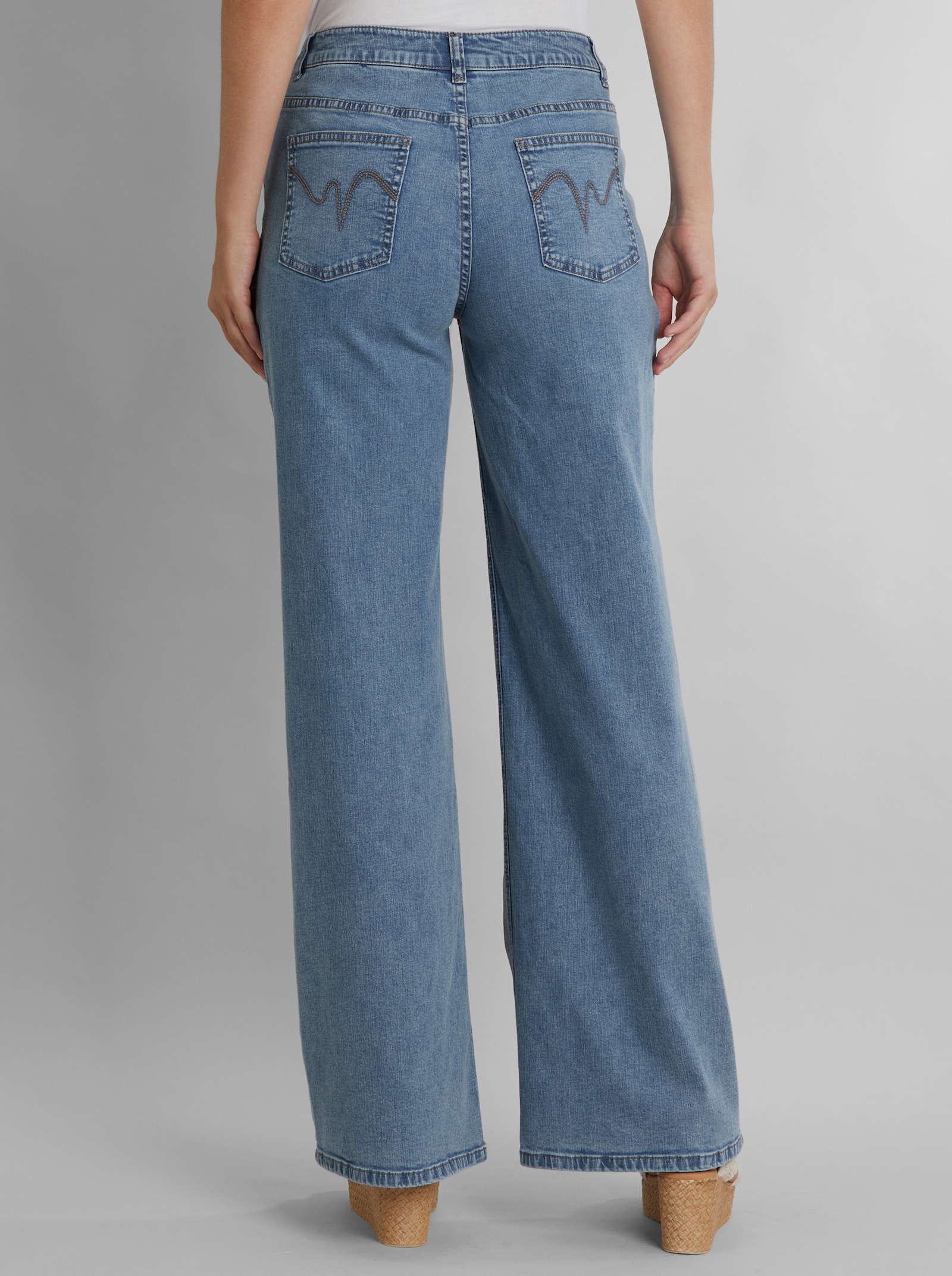 heine Bootcut-Jeans mit Spitze seitlich - blue-bleached