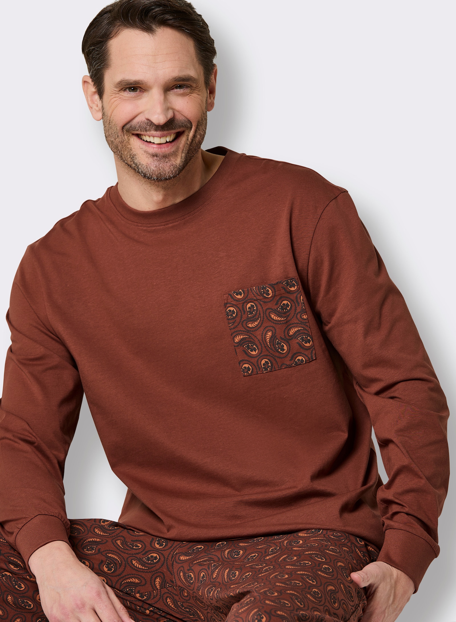 wäschepur men Schlafanzug aus Bio-Baumwolle - rotbraun-graphit-bedruckt