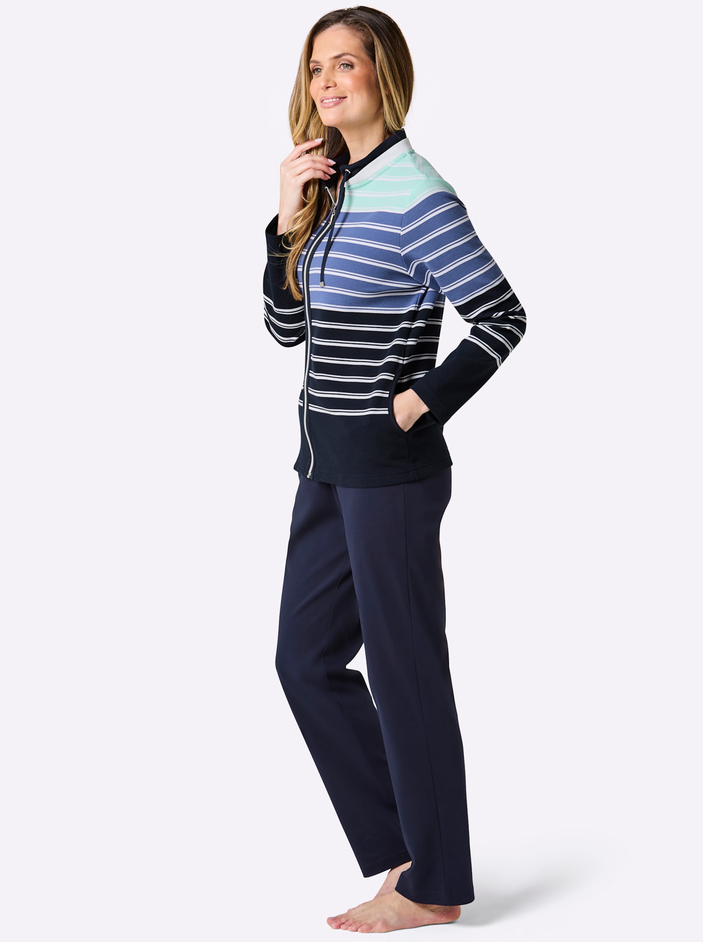 Thumbnail - Hausanzug