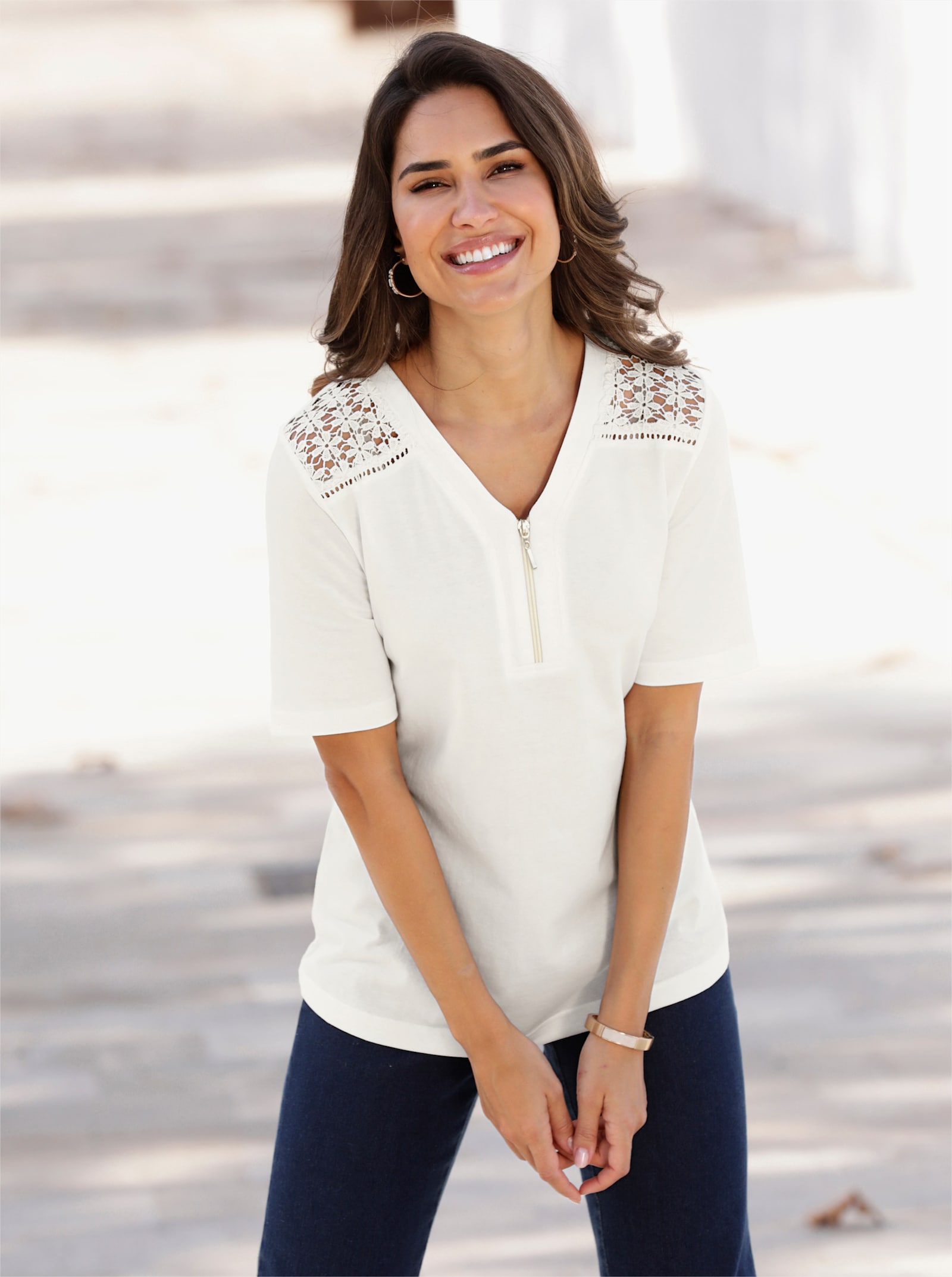 Shirt met korte mouwen en gebloemd kant - ecru