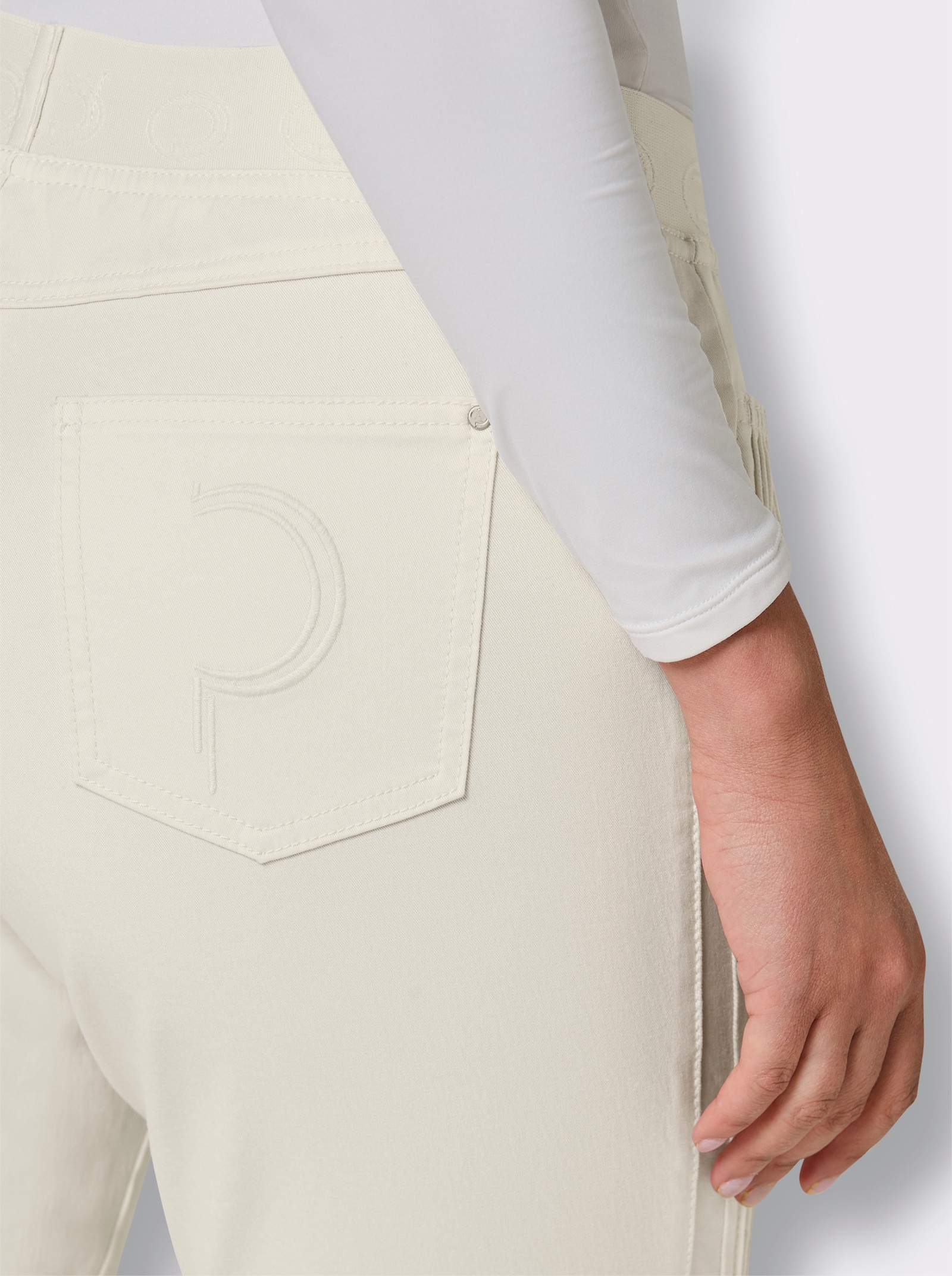 CREATION L PREMIUM Schlupfjeans mit Nieten-Details - ecru