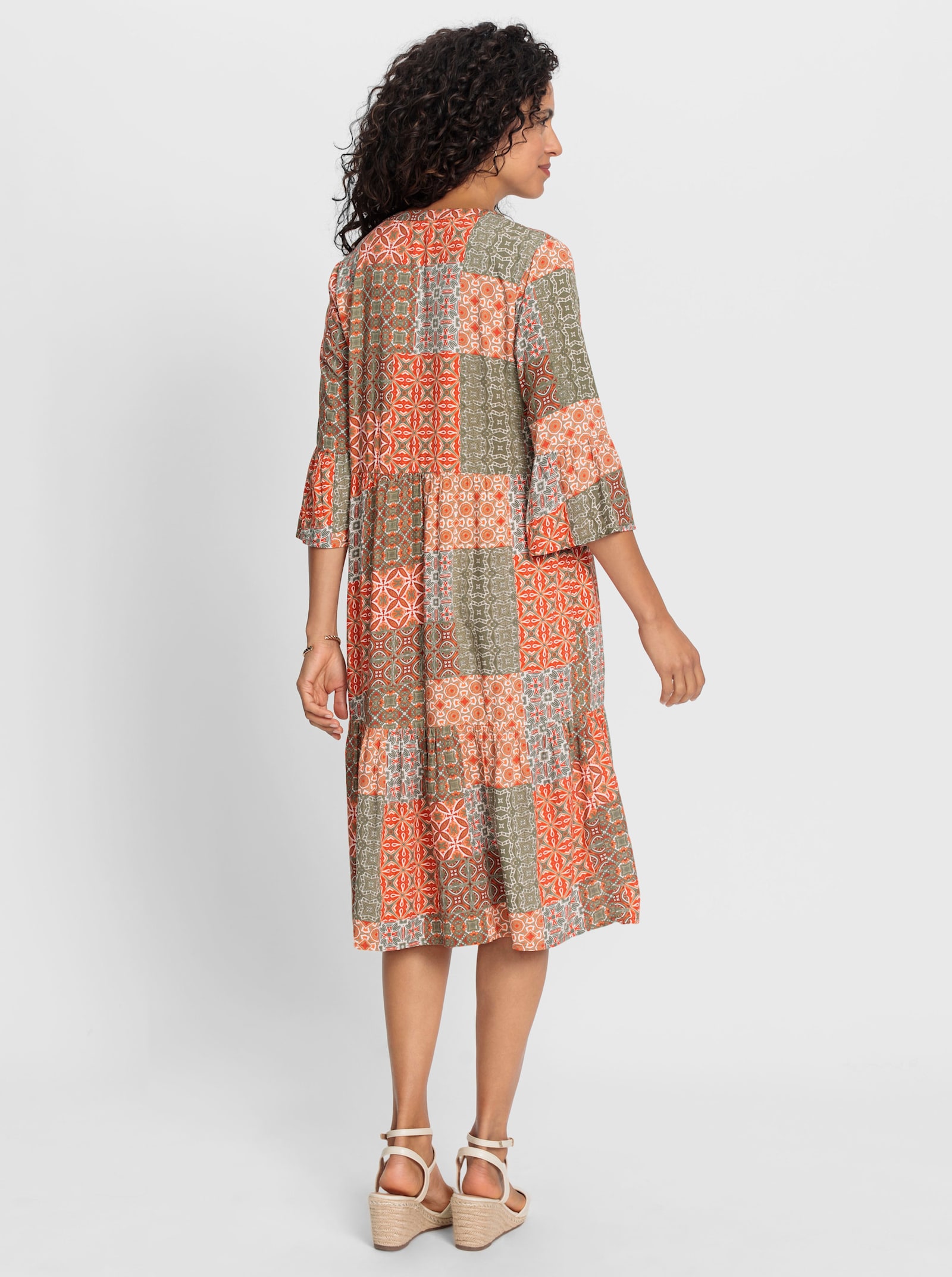 Druckkleid mit Volants - papaya-khaki-bedruckt