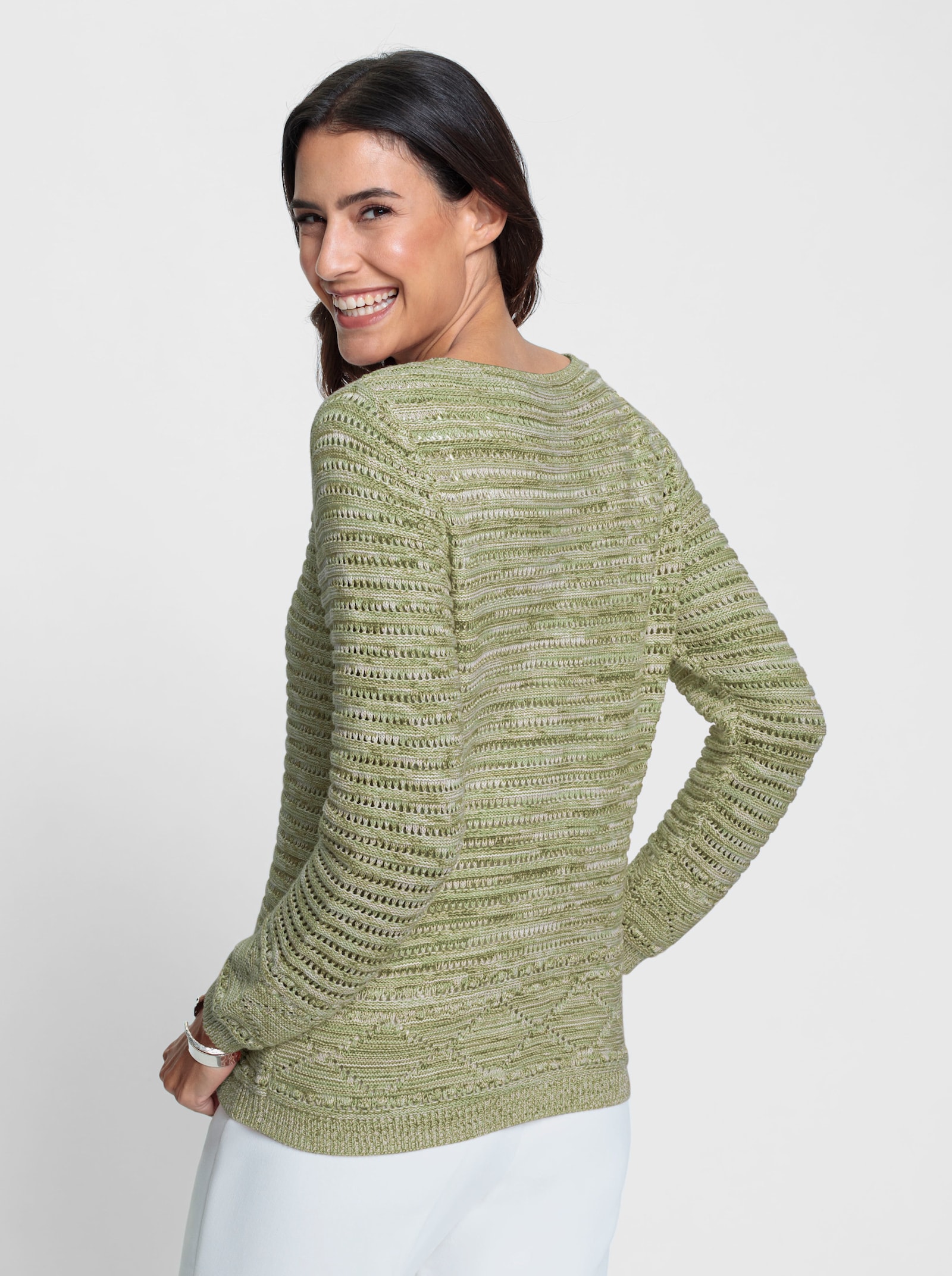 Pullover aus mehrfarbigem Melange-Garn - ecru-lindgrün-meliert