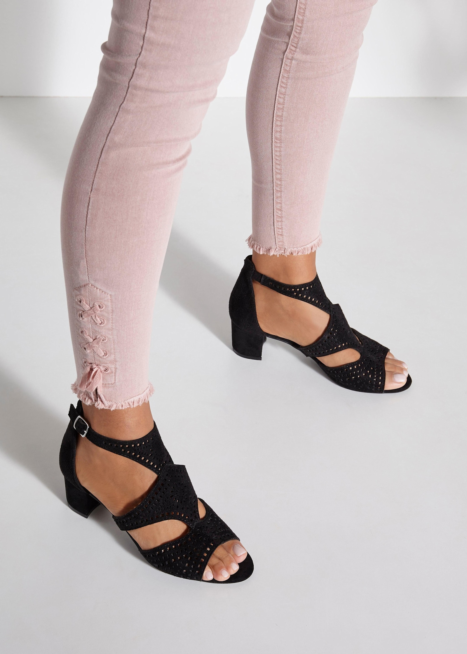 LASCANA Sandalen met riempjes - zwart