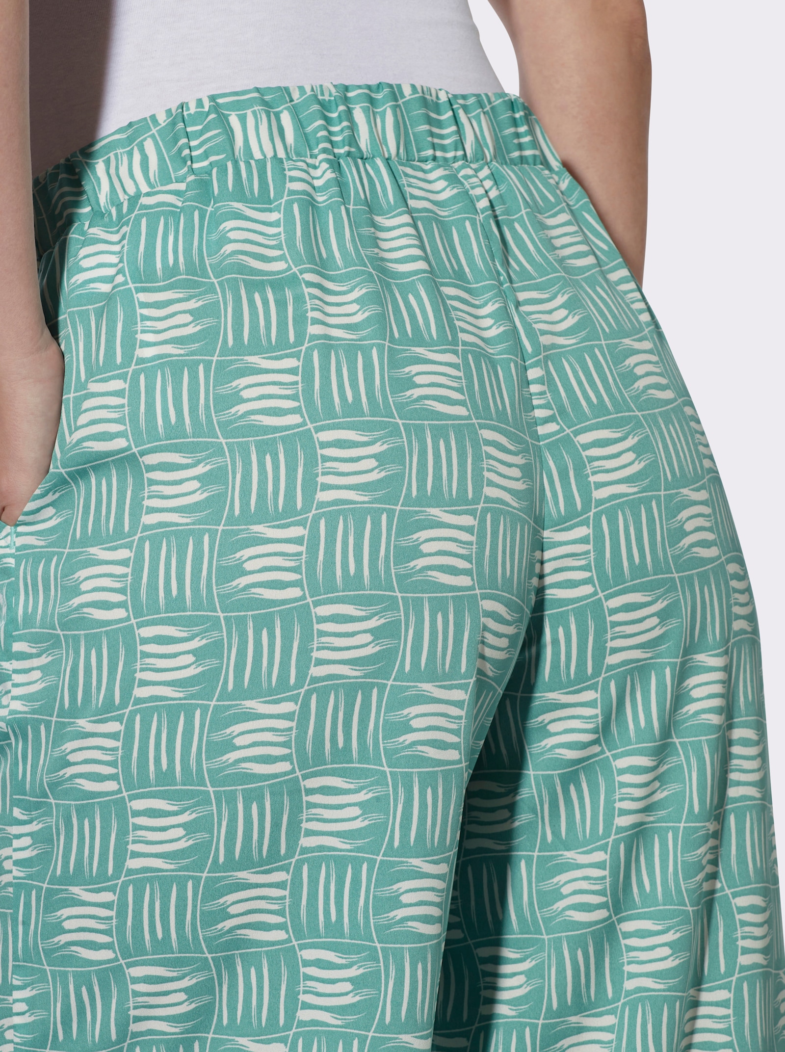 Comfortbroek met 2 zakken - salie/ecru bedrukt