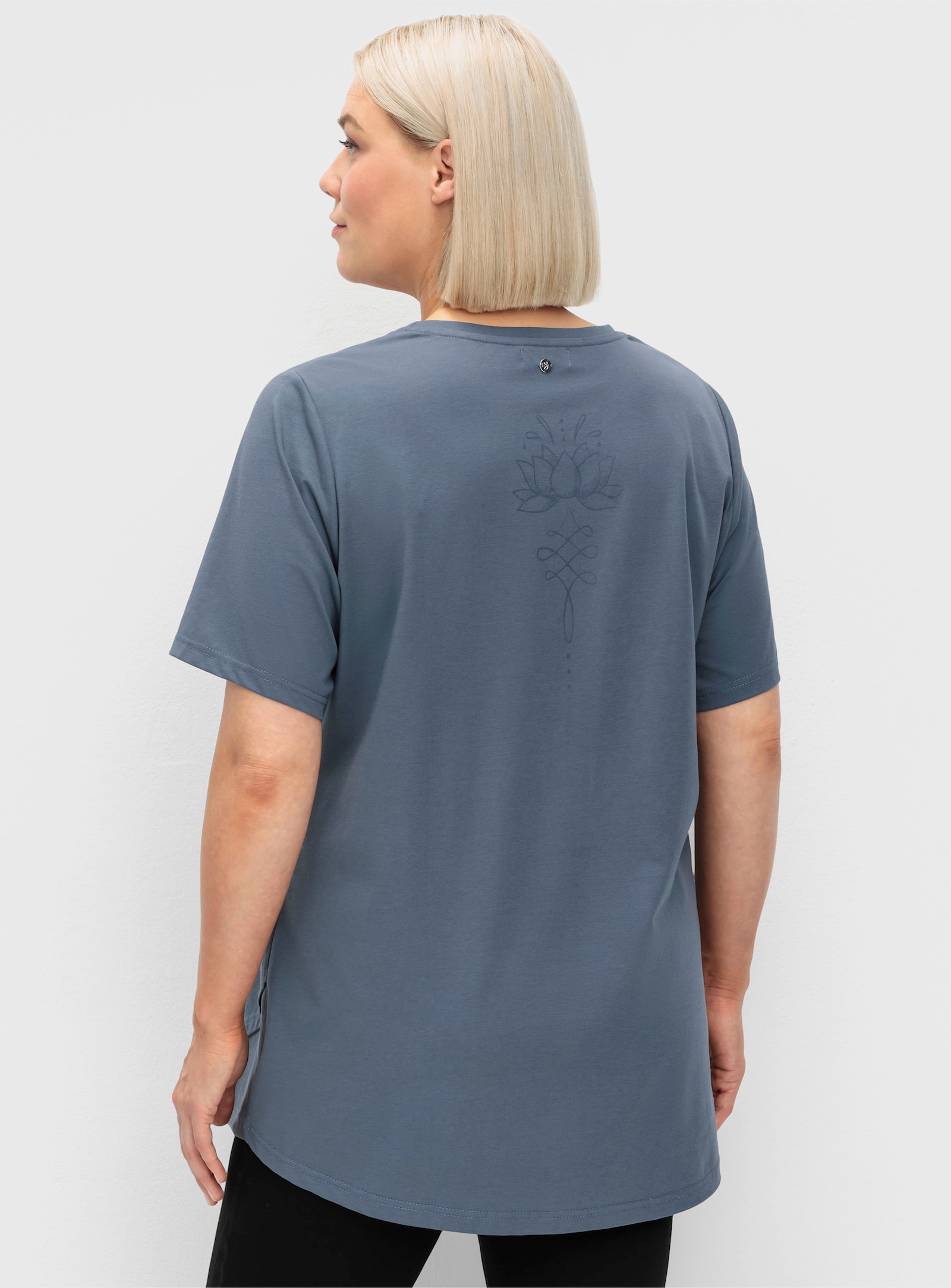 sheego Yogashirt in Longform - rauchgrau