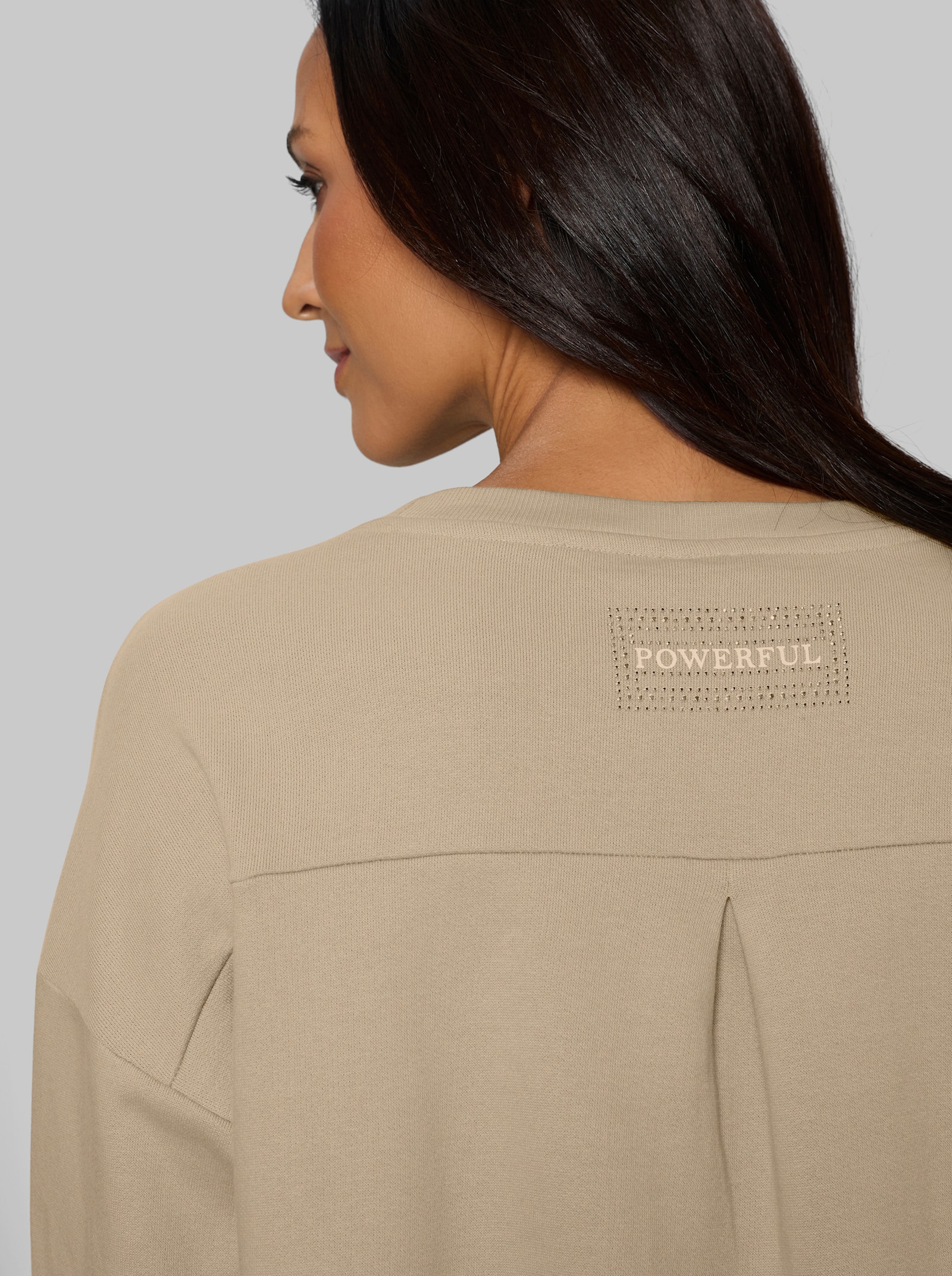 heine Sweater mit Schriftzug hinten - beige