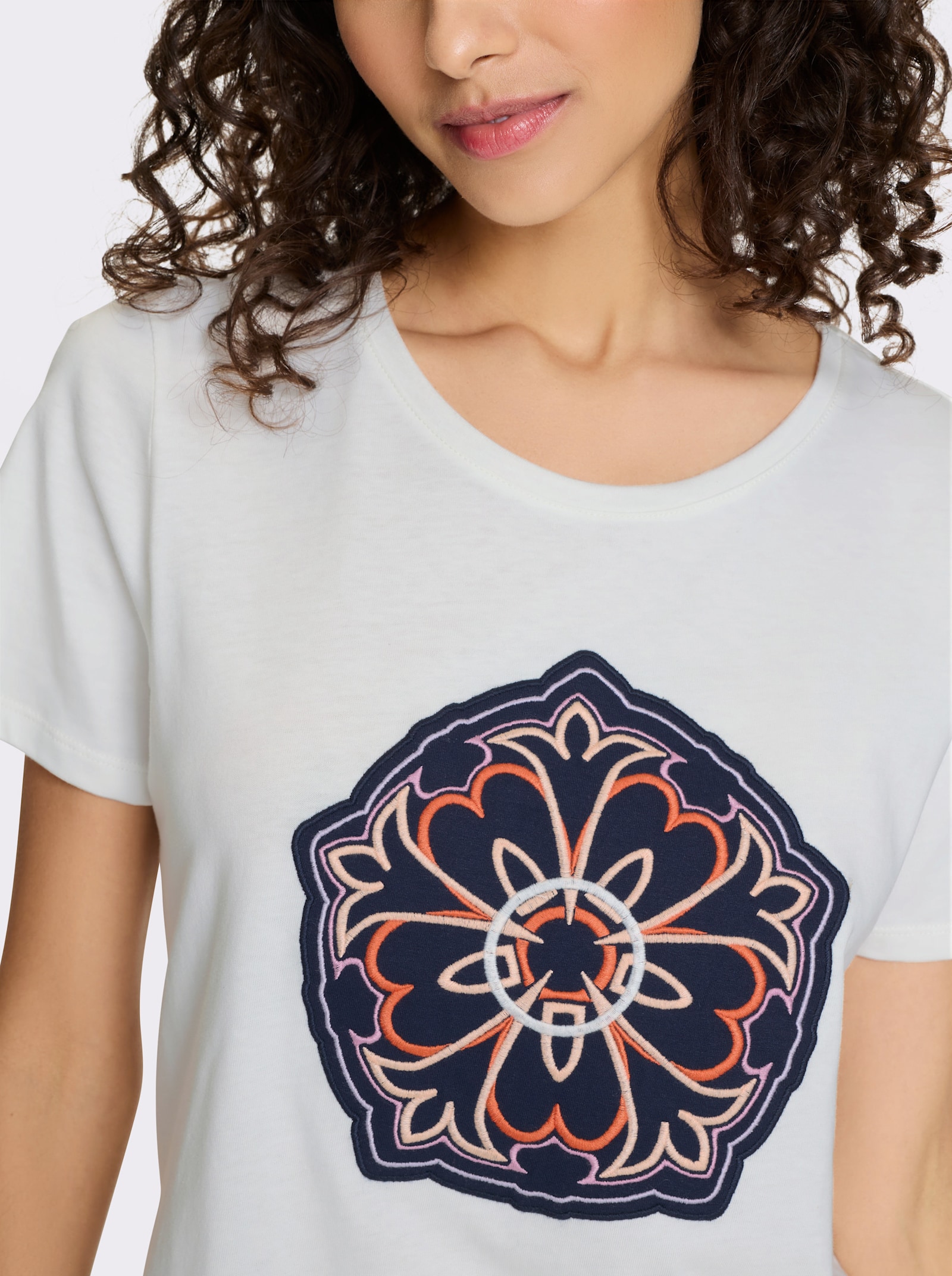 heine T-Shirt mit gesticktem Motiv - ecru