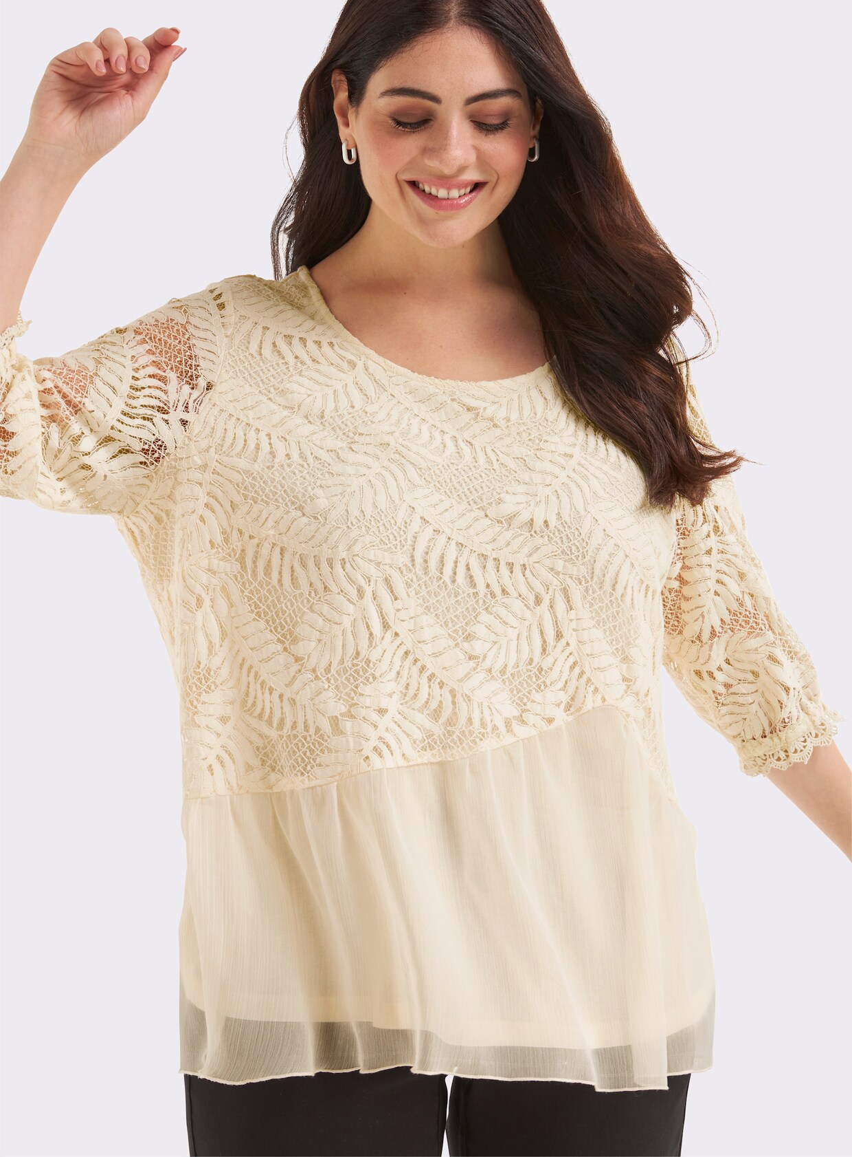 Chiffonbluse mit Baumwoll-Spitze - champagner