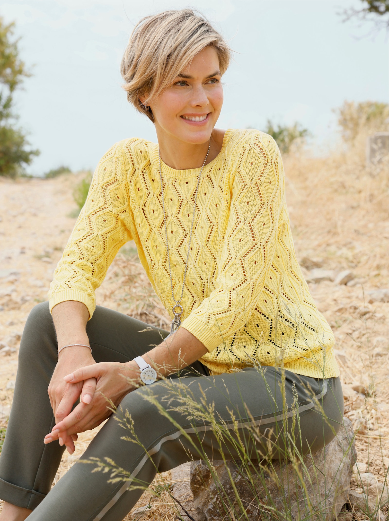 Ajourpullover mit Rippabschlüssen - zitrone