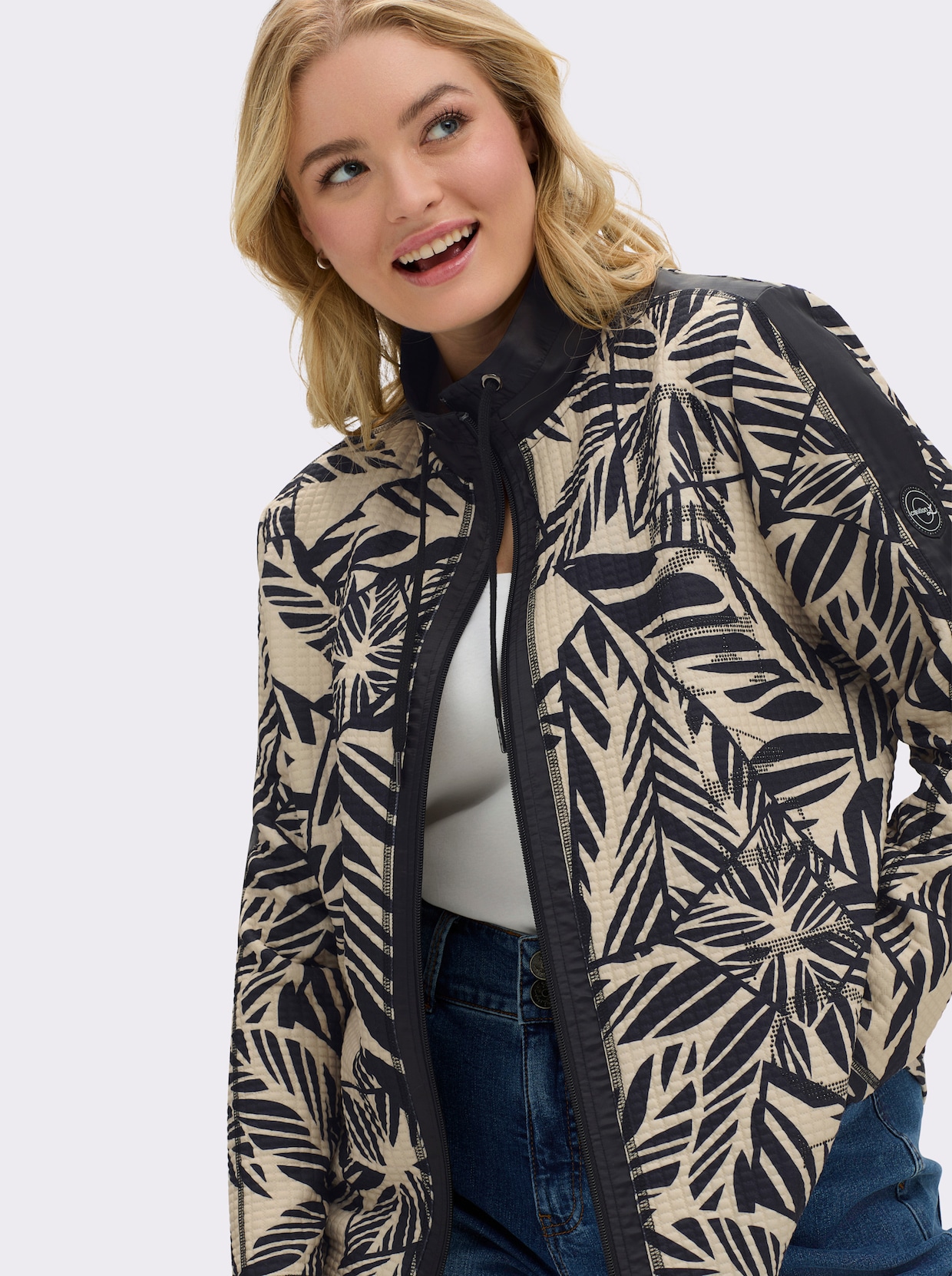 Shirtjacke in Struktur-Qualität, bedruckt - schwarz-sand