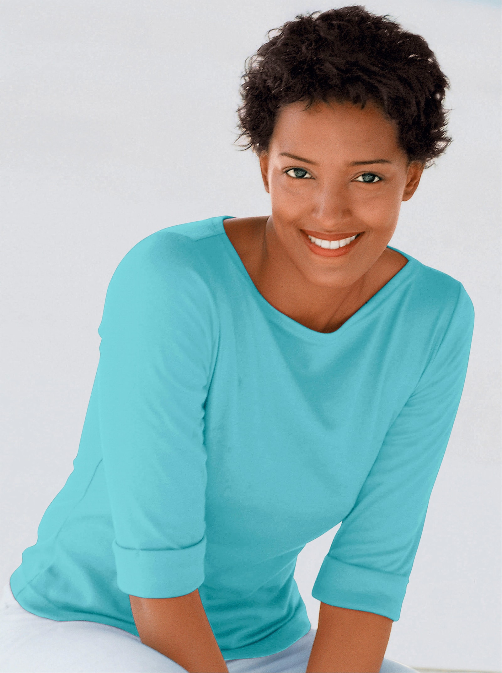 Rundhalsshirt mit 3/4-langen Ärmeln - türkis