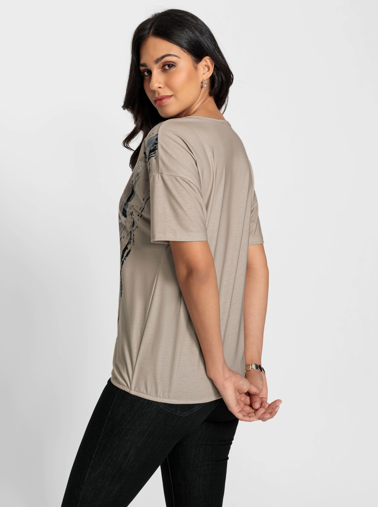 Print-Shirt mit Gummizug am Saum - sand-schwarz-bedruckt