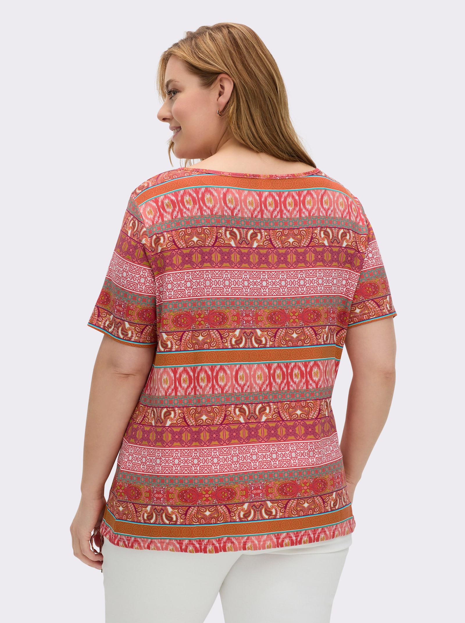 Kurzarmshirt im Ethno-Streifen-Dessin - papaya-terra-bedruckt