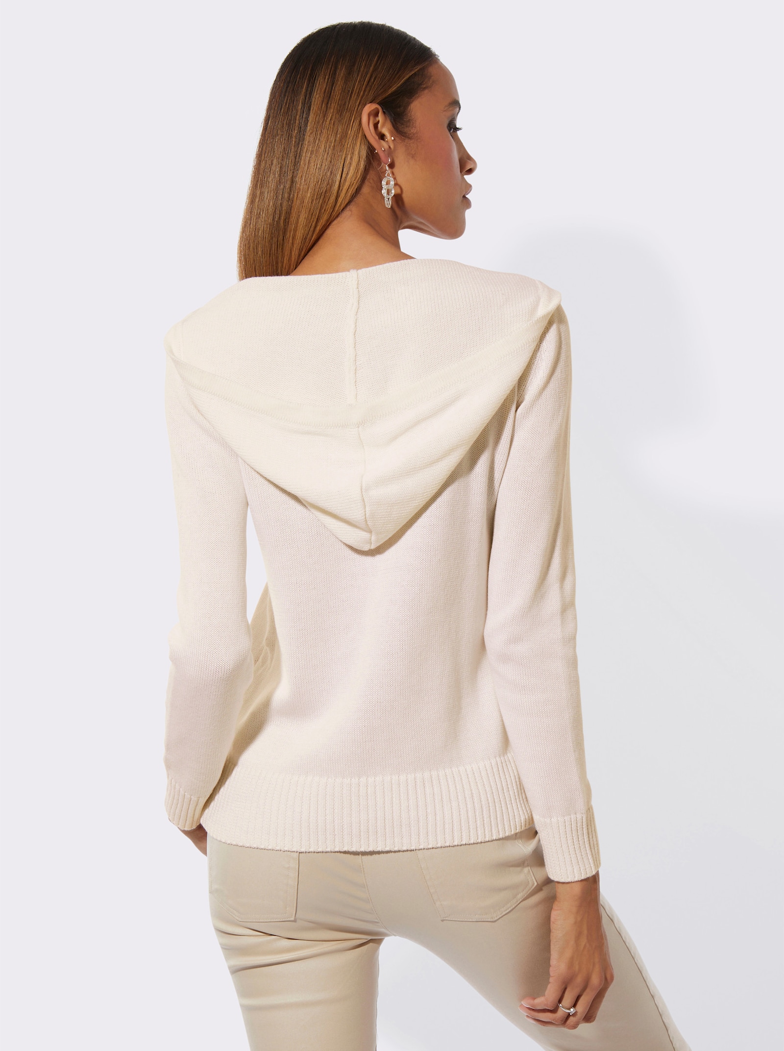  Pullover met capuchon en versiering van decoratieve ketting - ecru