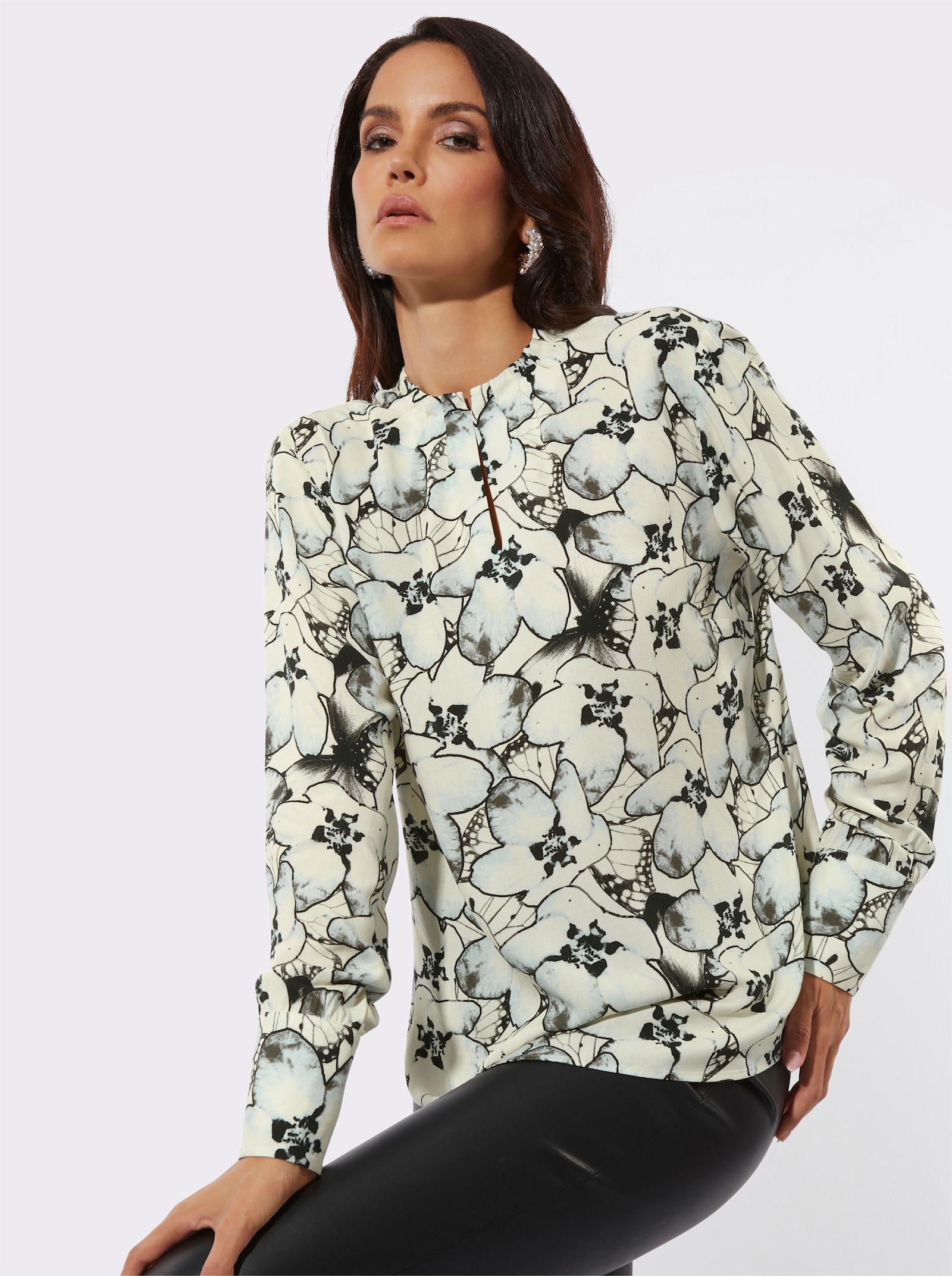 Druckbluse mit geknöpftem Schlitz - champagner-graphit-bedruckt