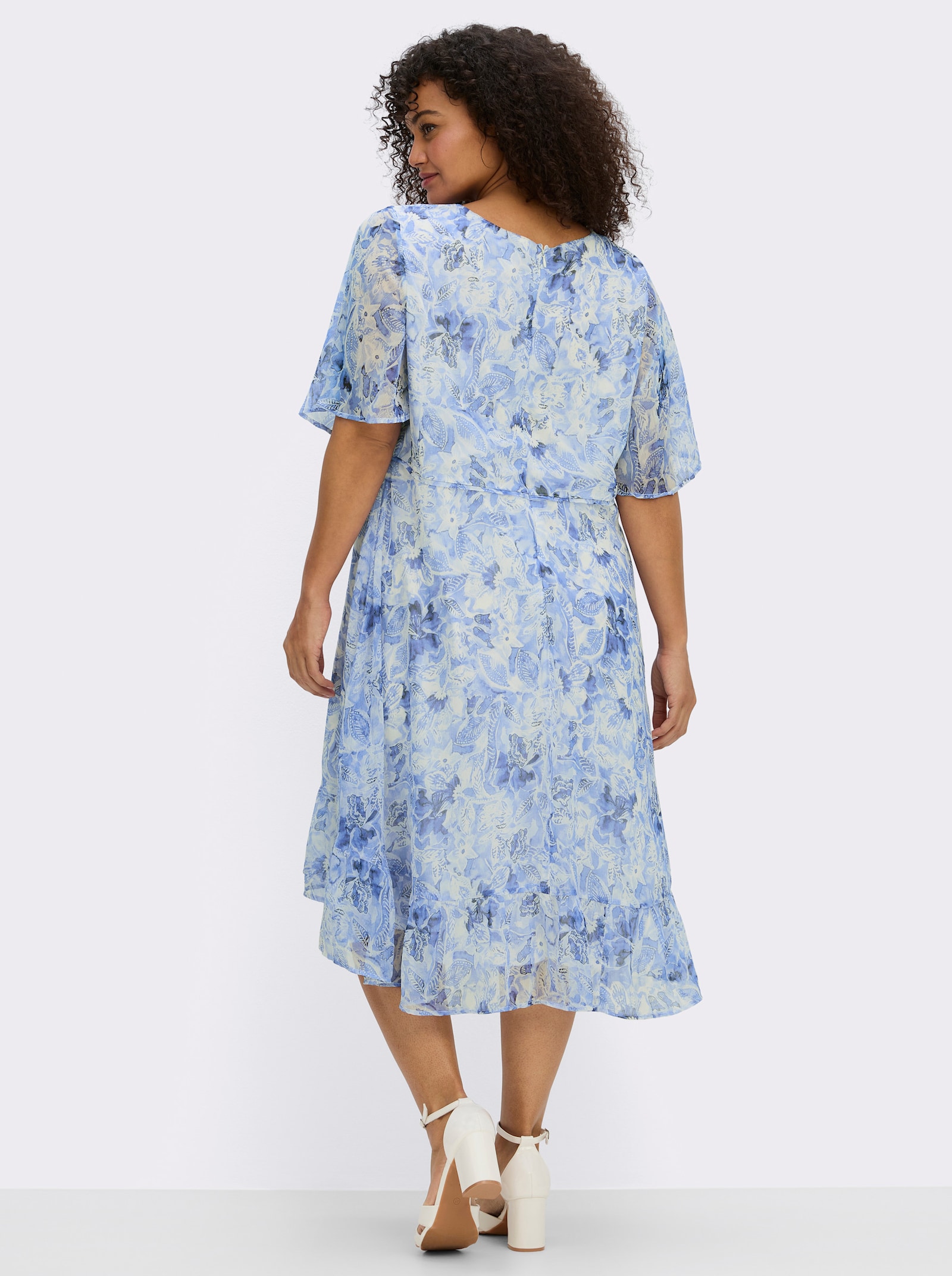 sheego Chiffonkleid mit Volant am Saum - royalblau-weiss-gemustert