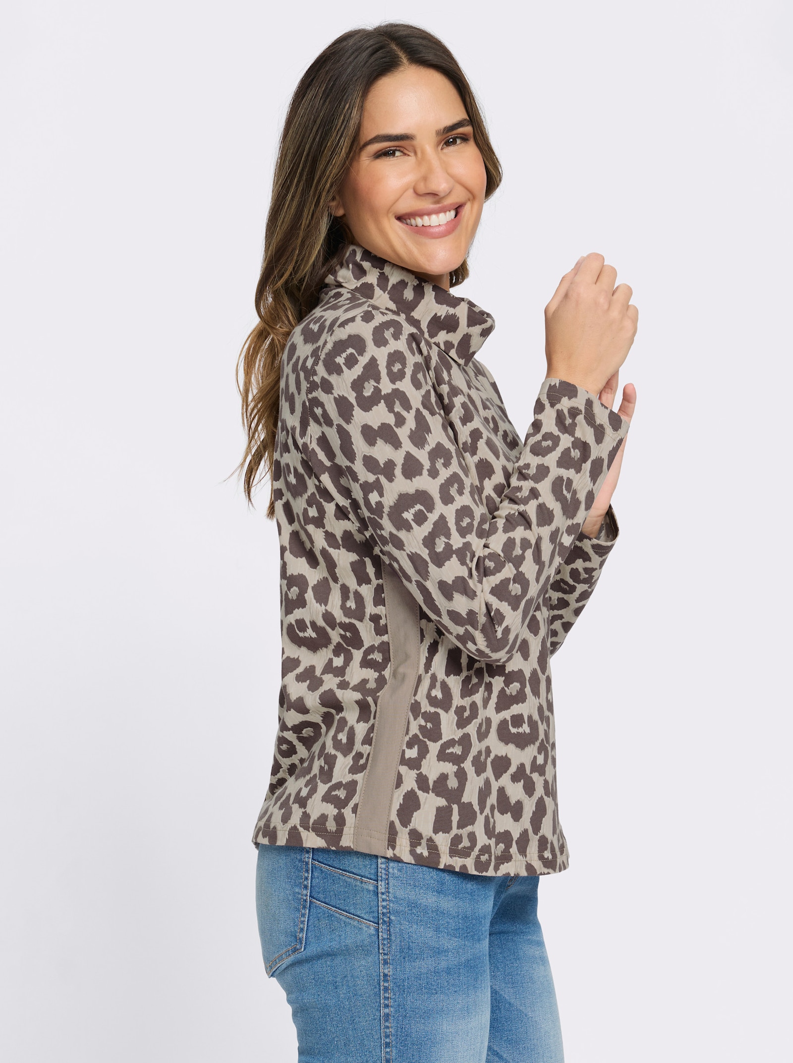 Rollkragenshirt im Leo-Dessin - elfenbein-dunkeltaupe-bedruckt