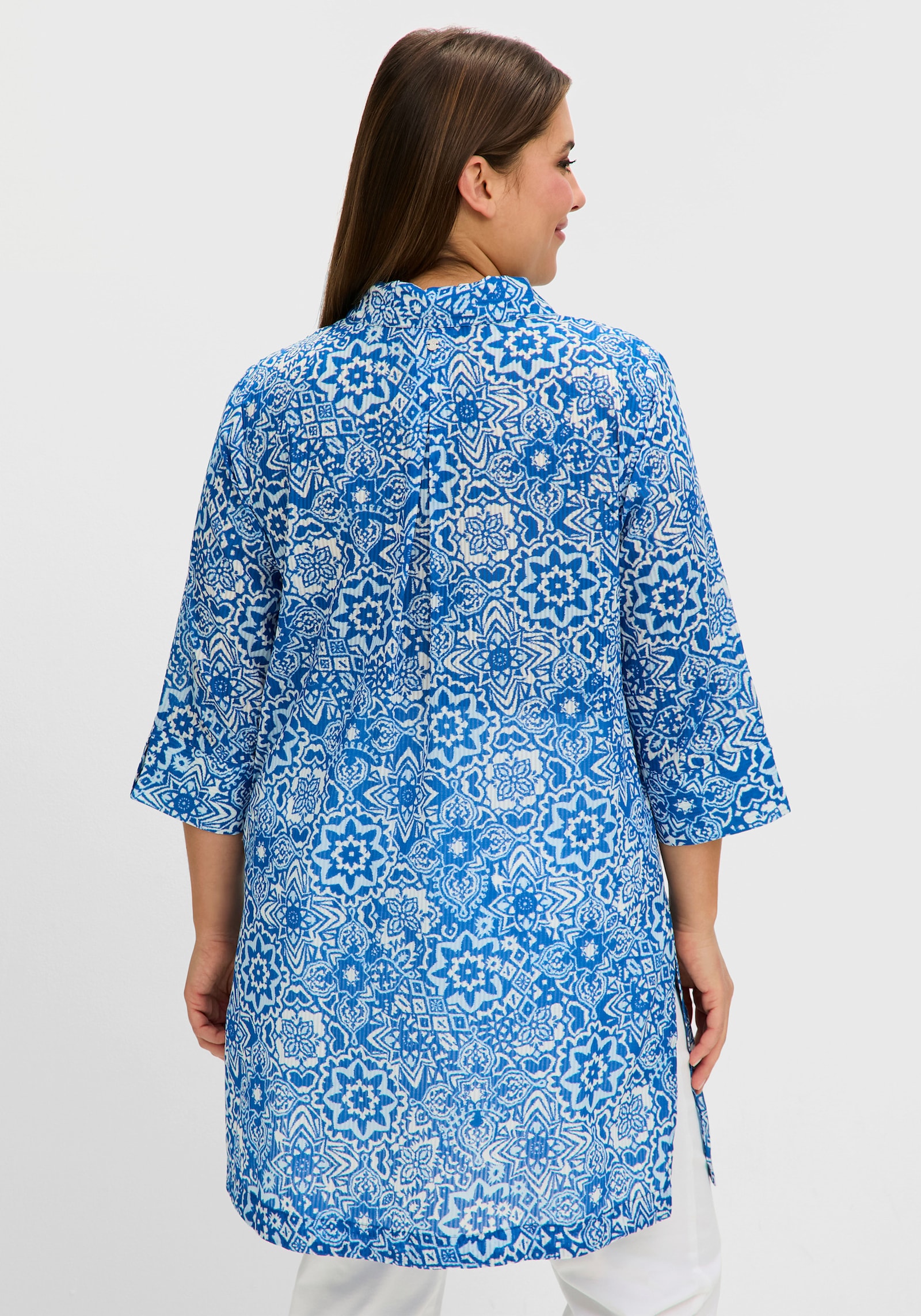sheego Hemdbluse mit Blätterdruck und 3/4-Ärmeln - kobalt-gemustert