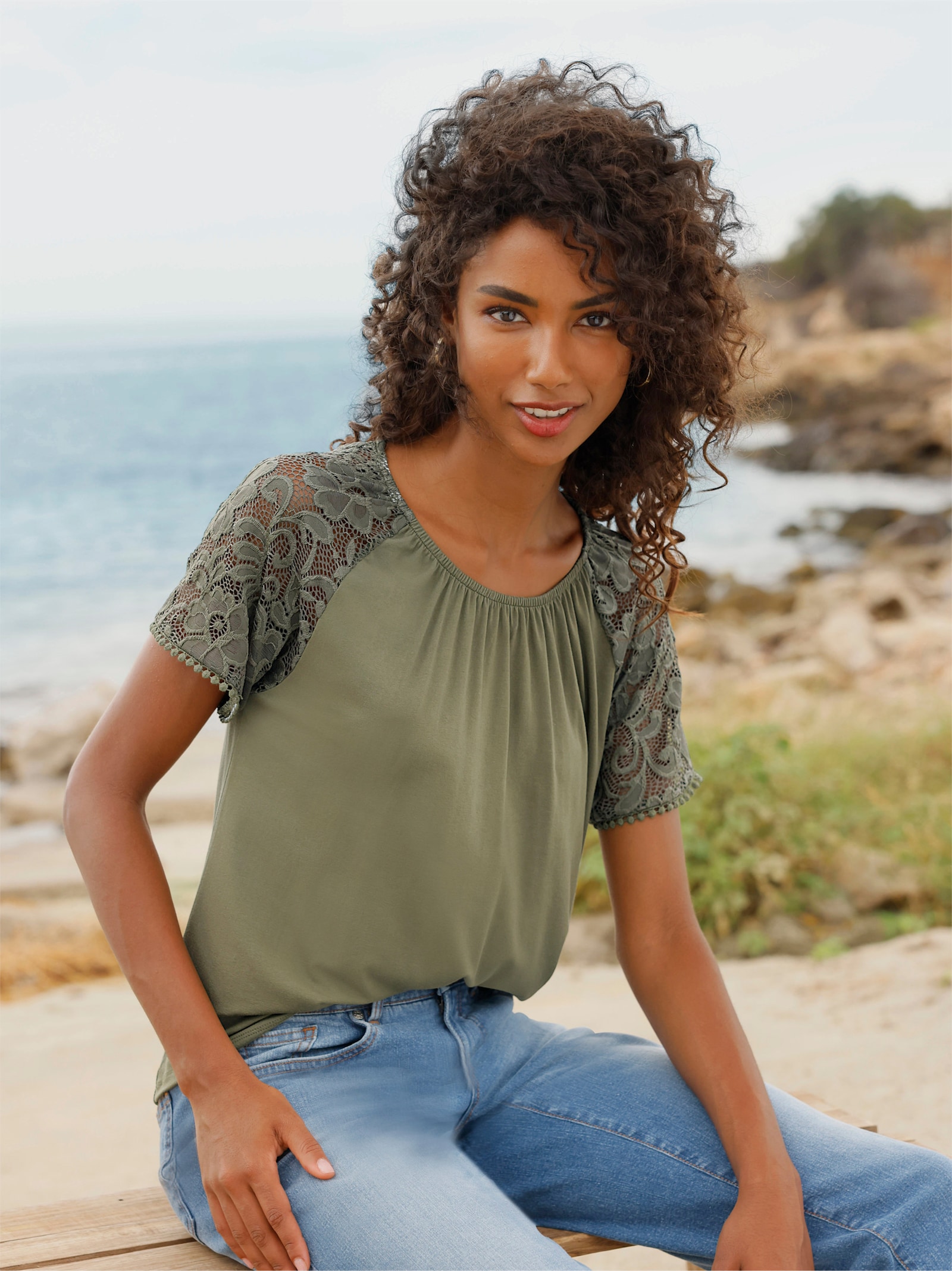 heine Kurzarmshirt mit Spitzen-Ärmeln - khaki