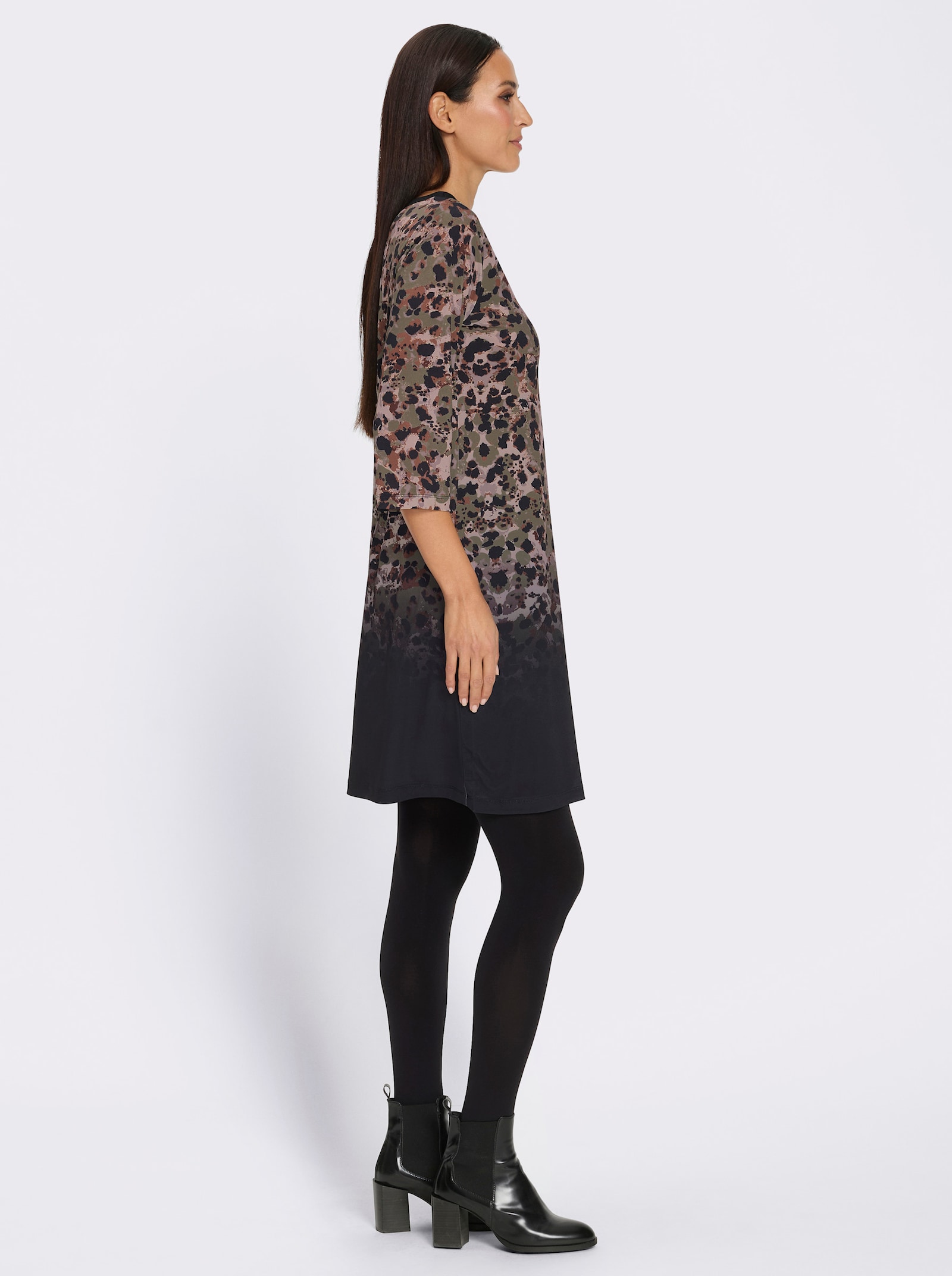 heine Jerseykleid mit Animal-Muster - schwarz-khaki-bedruckt