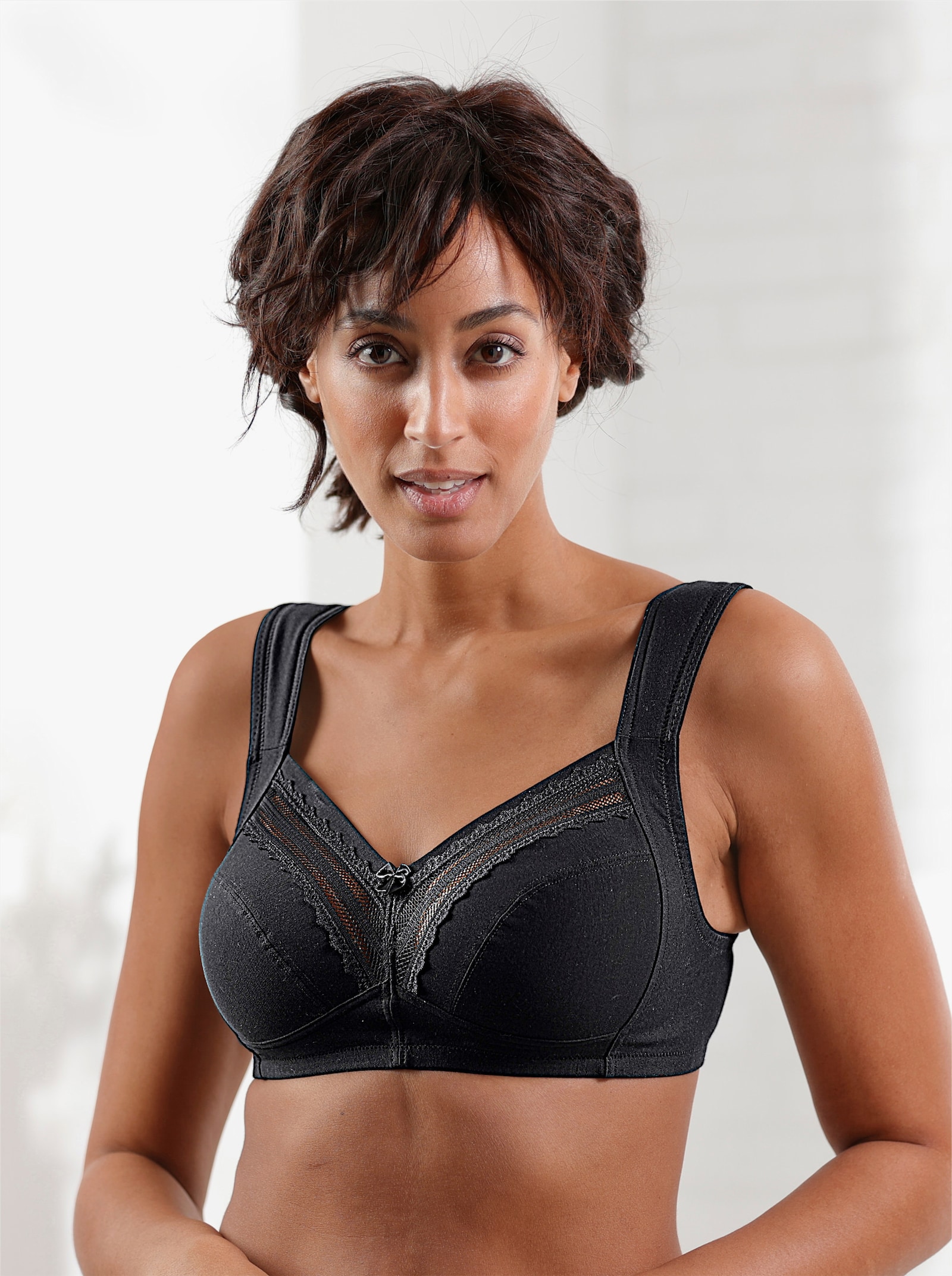 Soutien-gorge large sans armatures - noir