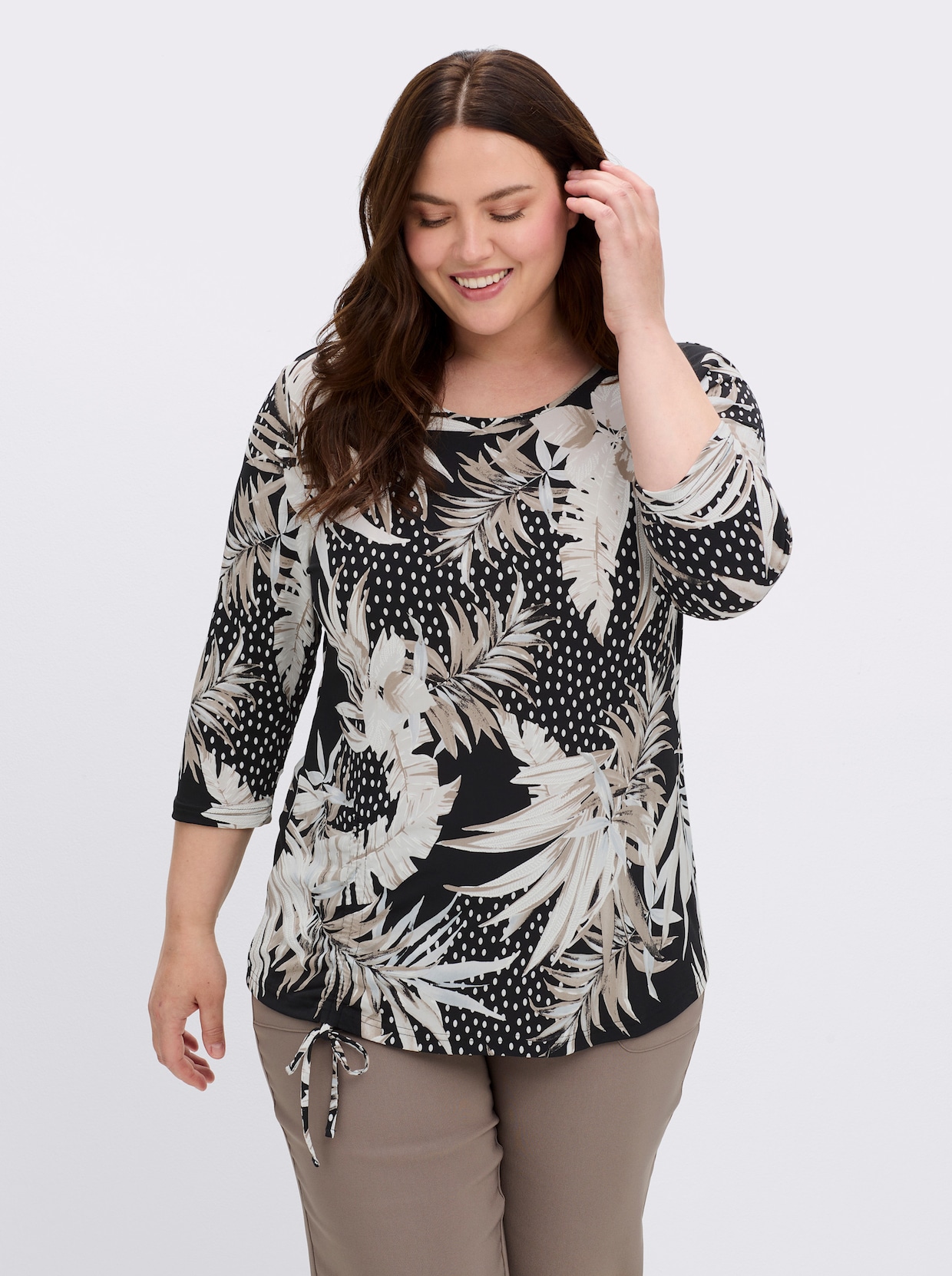 Print-Shirt mit raffbarem Tunnelzug - schwarz-sesam-bedruckt