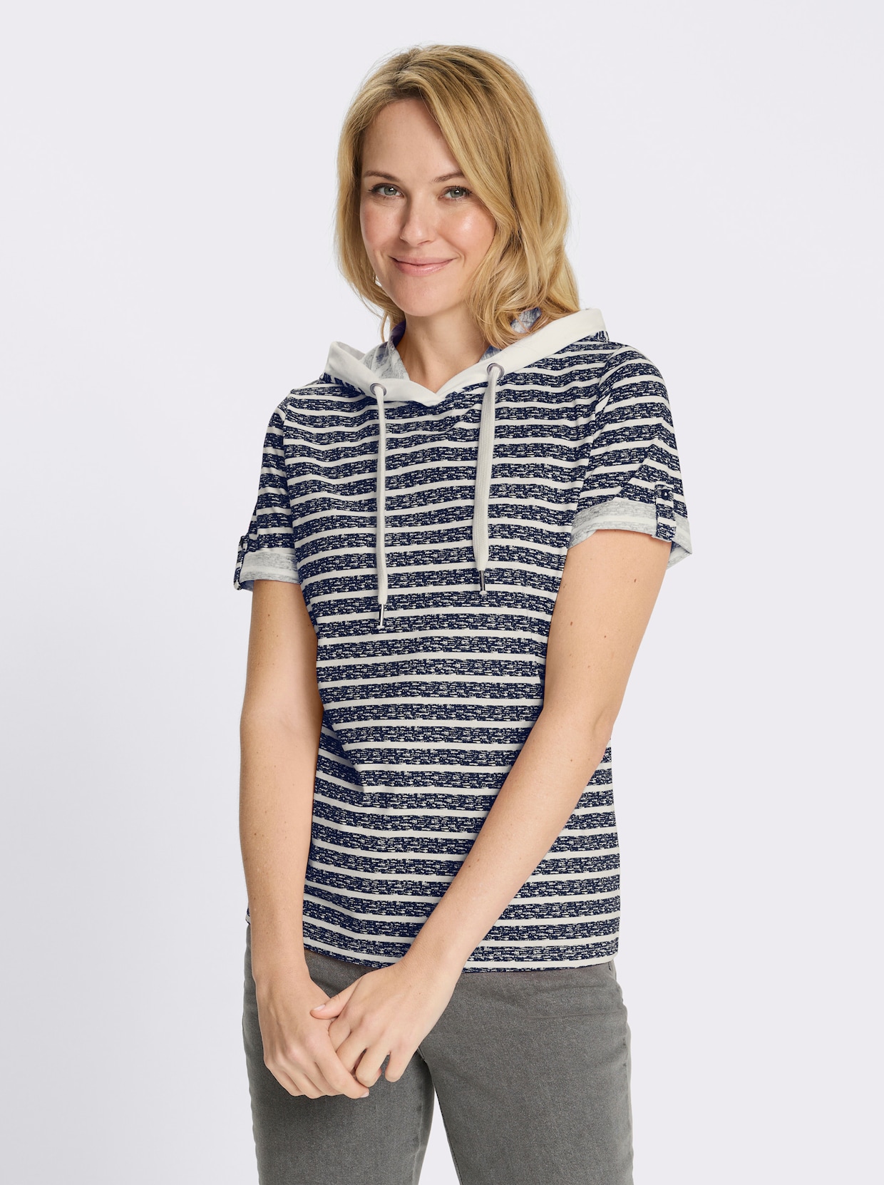 Kapuzenshirt mit kurzen Ärmeln - marine-ecru-bedruckt