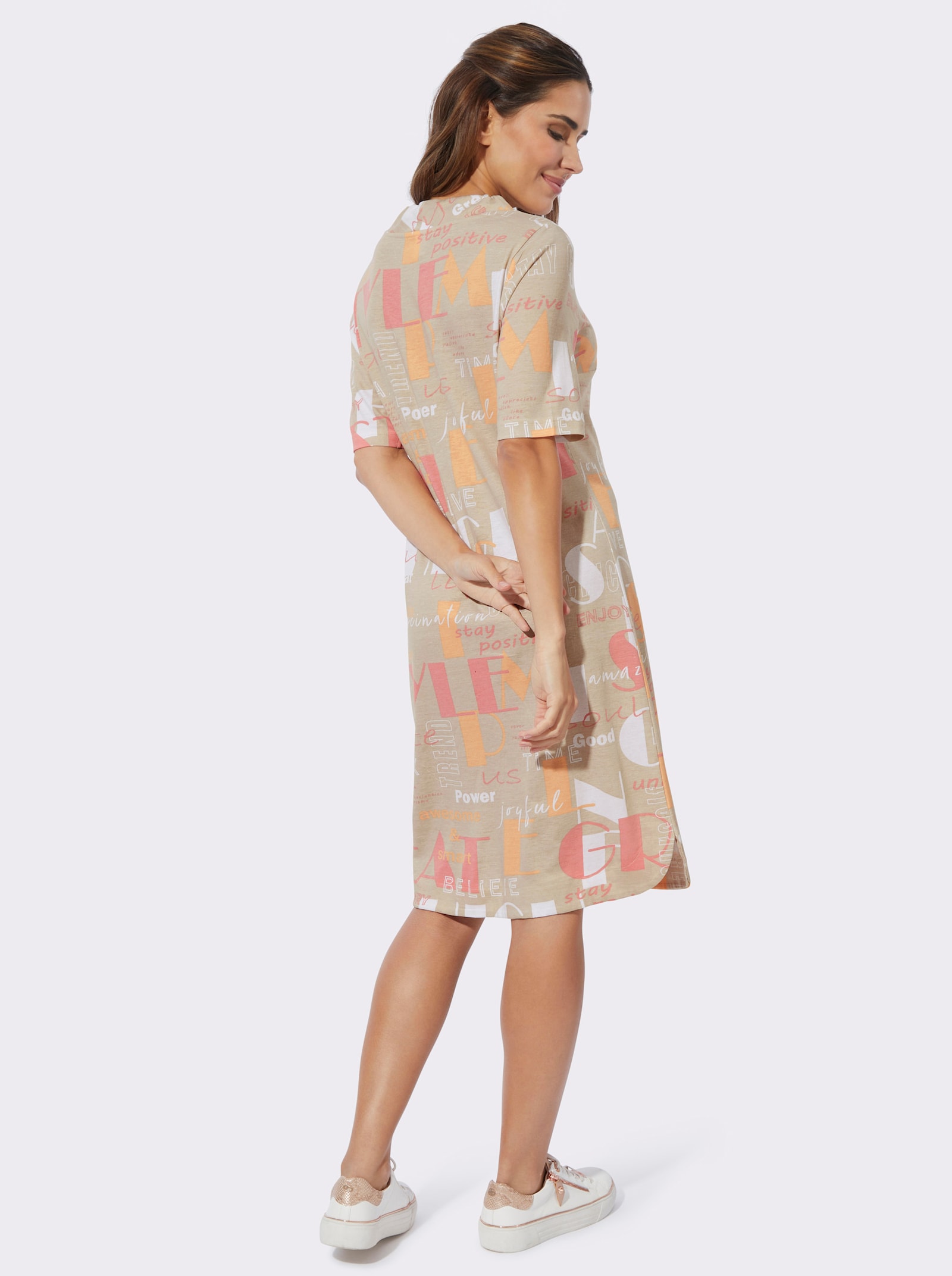 Shirtkleid mit Buchstaben-Druck - sand-flamingo-bedruckt