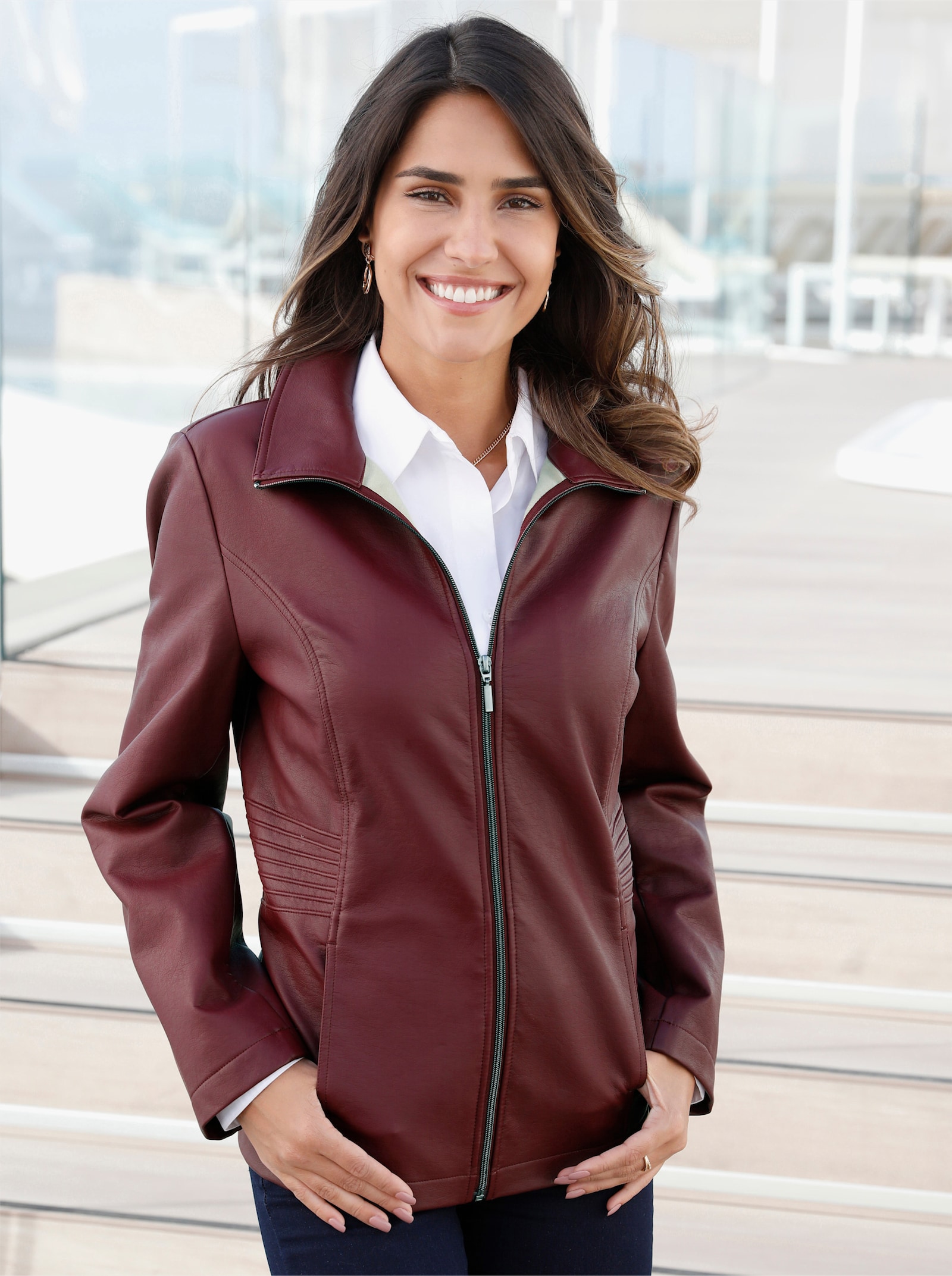 Jack van imitatieleer met PU-coating - bordeaux