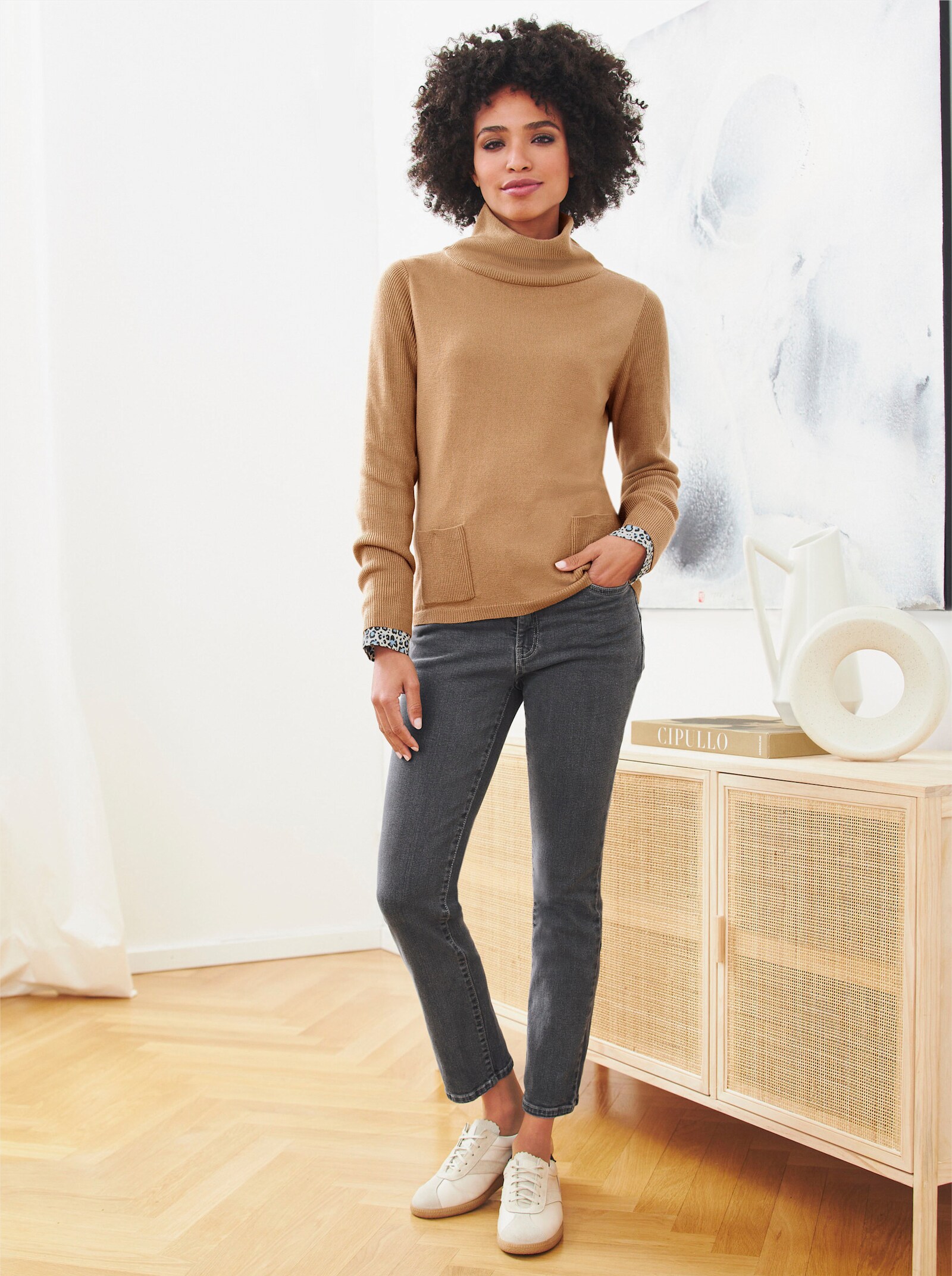 heine Stehkragenpullover mit Taschen - camel