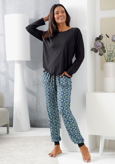 wäschepur Schlafanzug in Viskose-Qualität - schwarz-apfel-bedruckt