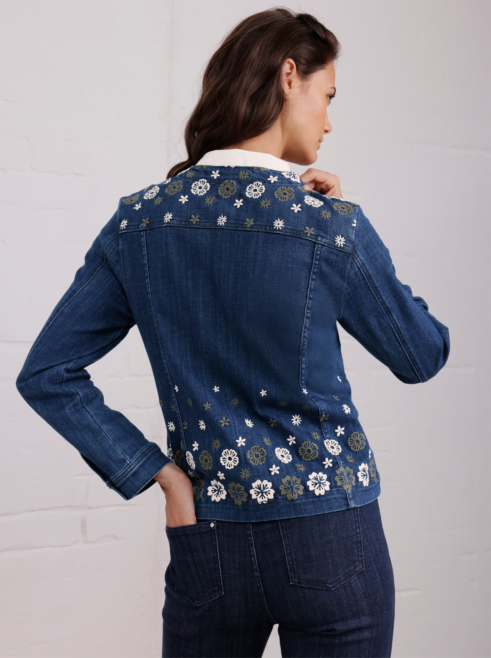 CREATION L PREMIUM Jeansblazer mit Blütenstickerei, weicher Material-Mix - blue-stone-washed