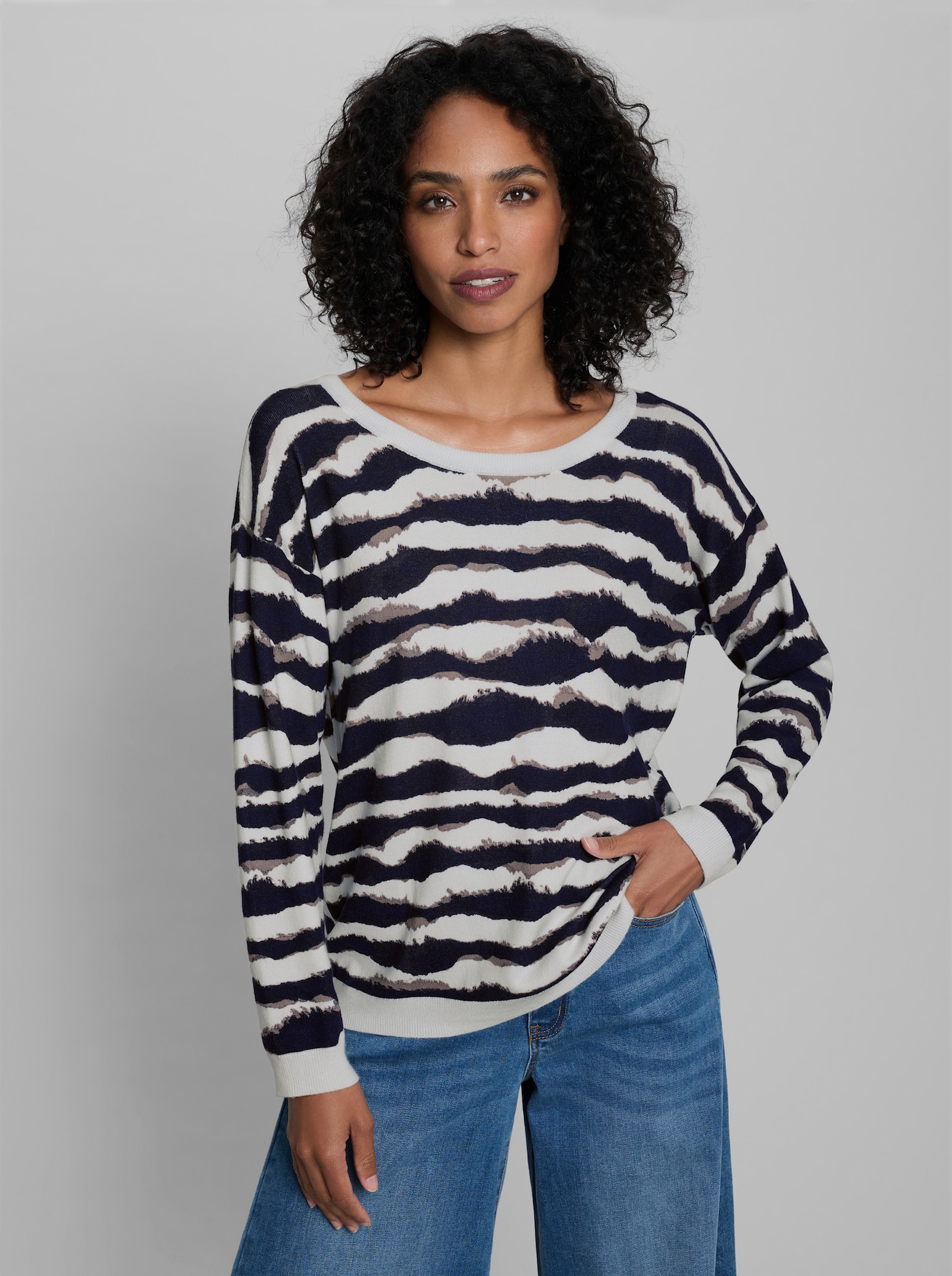 heine Feinstrickpullover mit Streifen-Print - ecru-marine-bedruckt