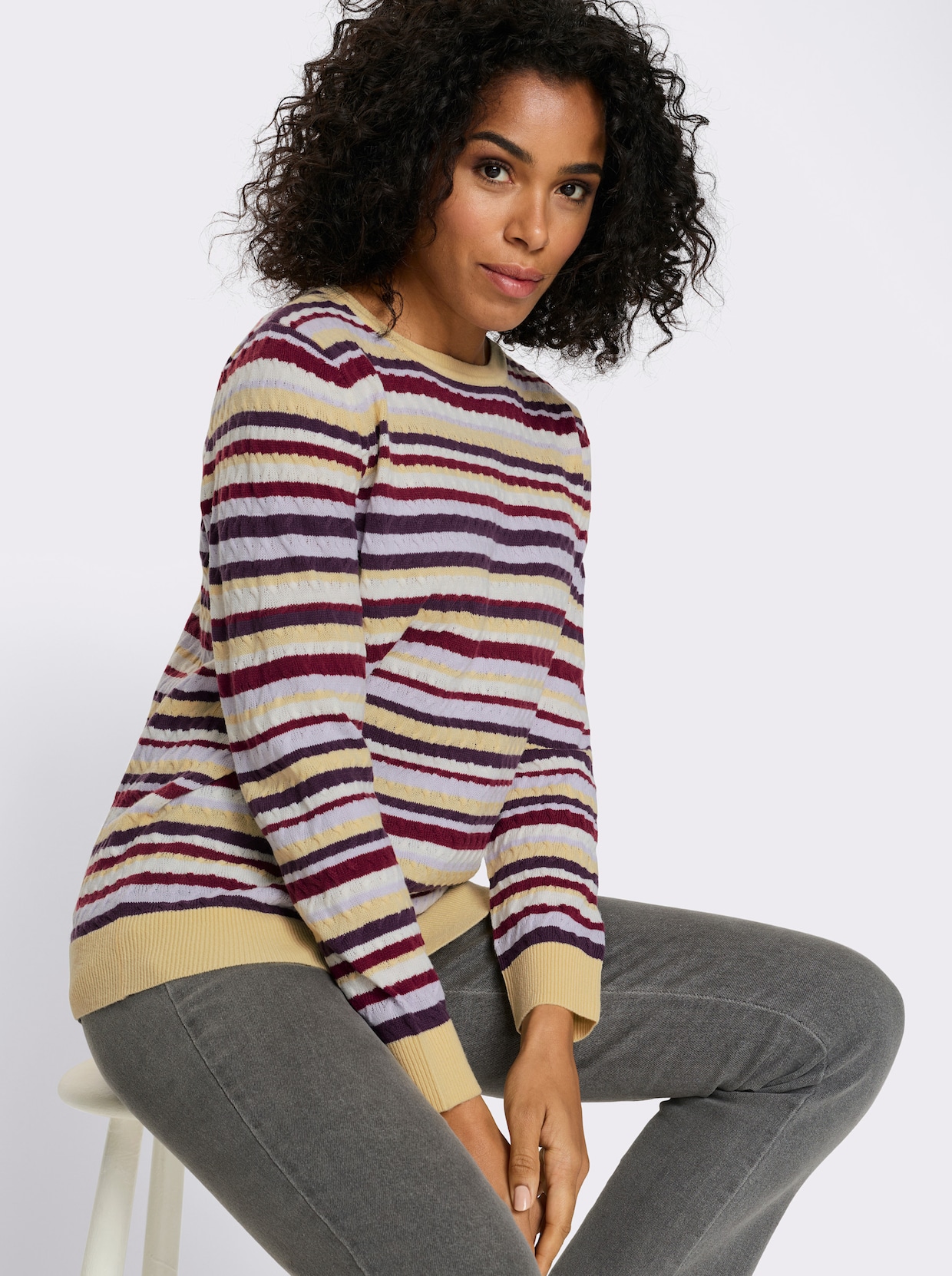 Rundhalspullover mit Zopfmuster im Ringel-Dessin - mauve-traube-geringelt