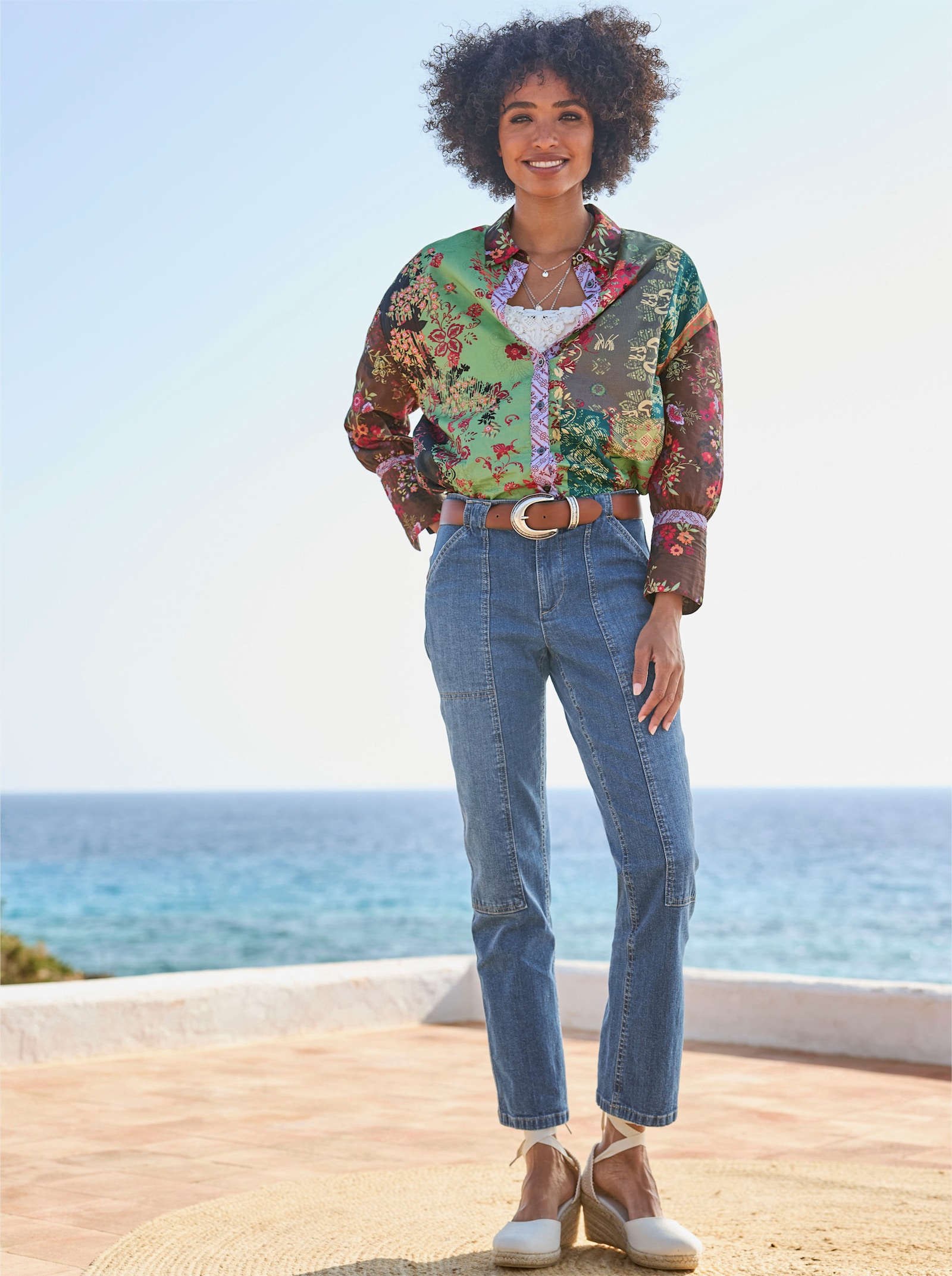 heine Druckbluse mit Knopfleiste - erdbeere-schilf-bedruckt