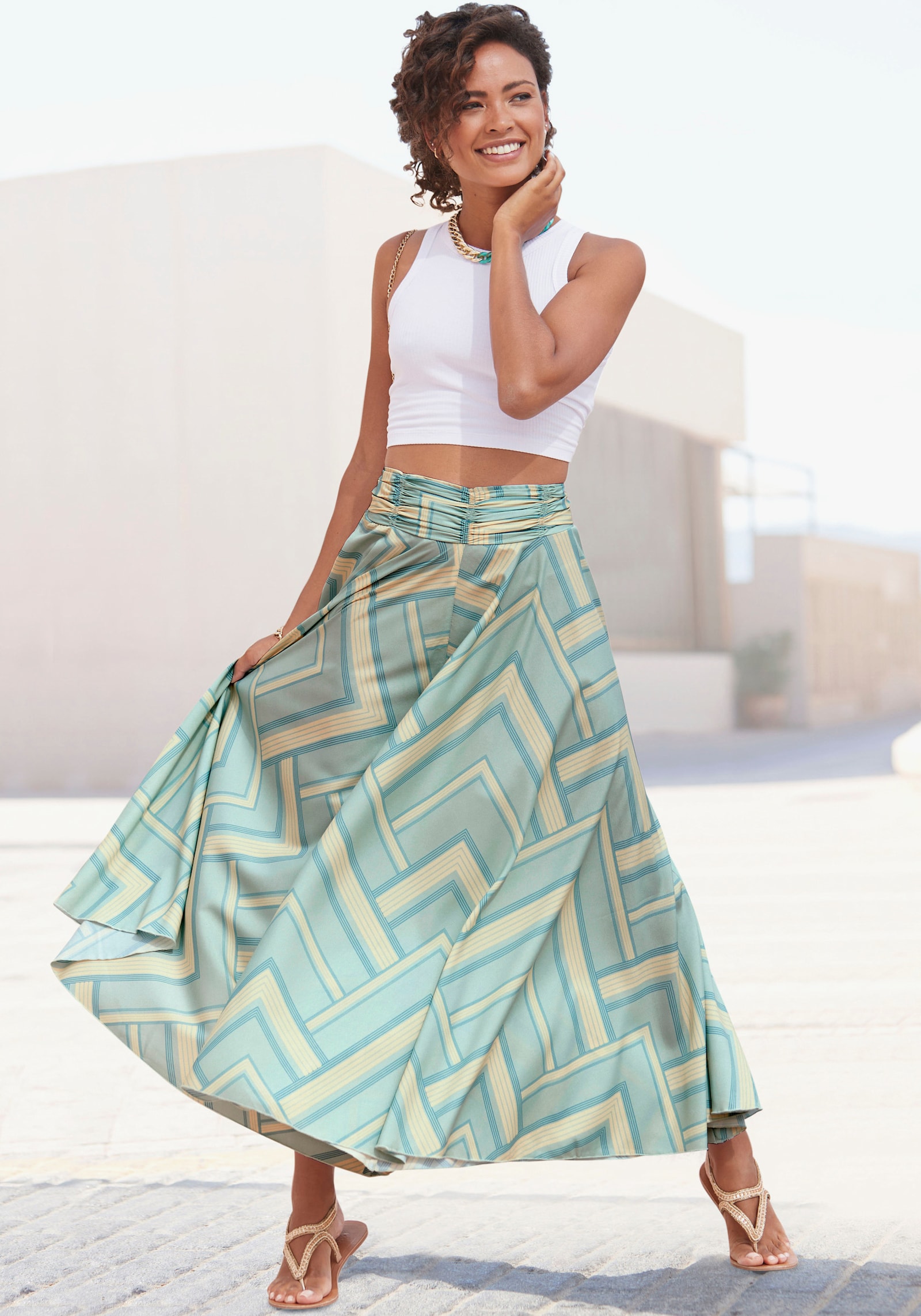 LASCANA Hosenrock - mint-gelb-blau bedruckt