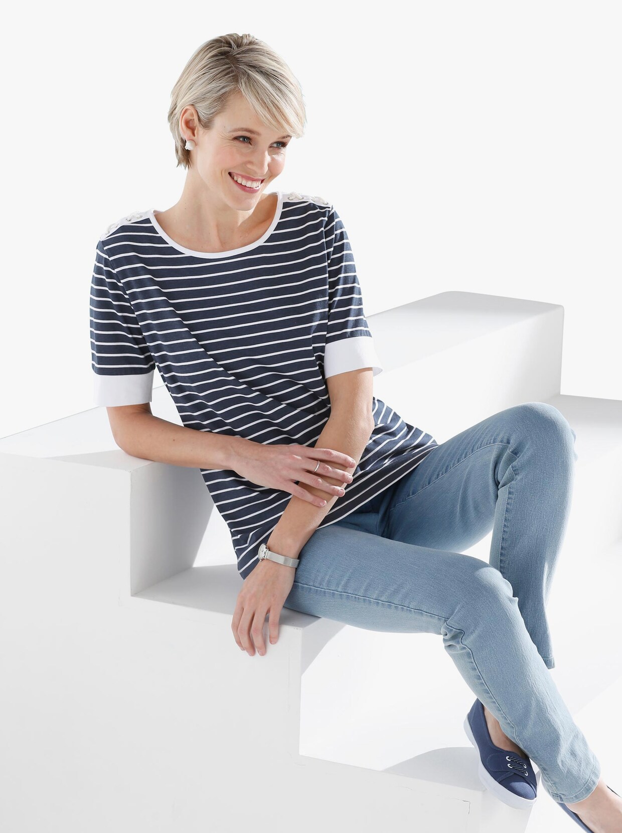 Shirt met ronde hals - marine gestreept