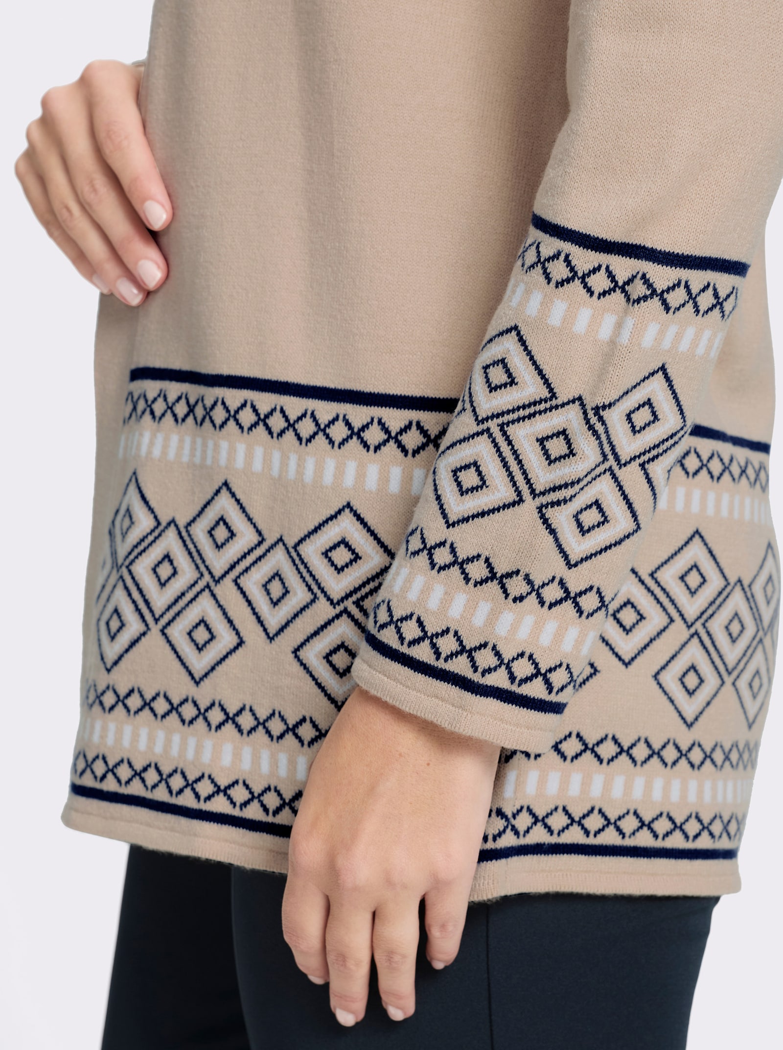 Longstrickjacke mit Bordüren-Muster - beige-marine