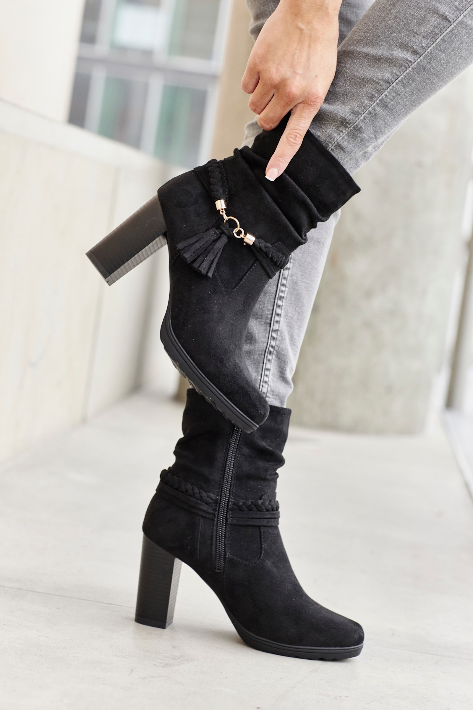 LASCANA Stiefelette - schwarz