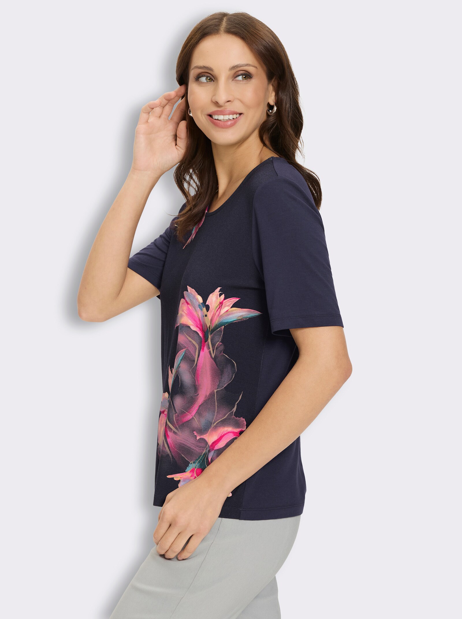 Rundhalsshirt in Viskose-Stretch-Qualität - marine