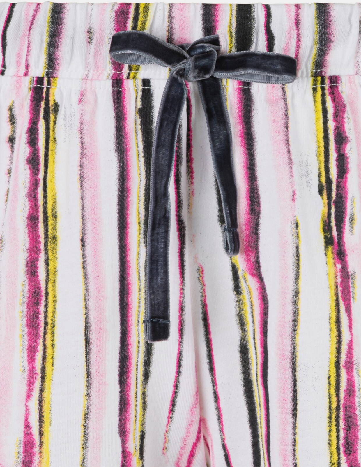 Vivance Dreams Pyjamashorts - allover-schwarz-rosa
