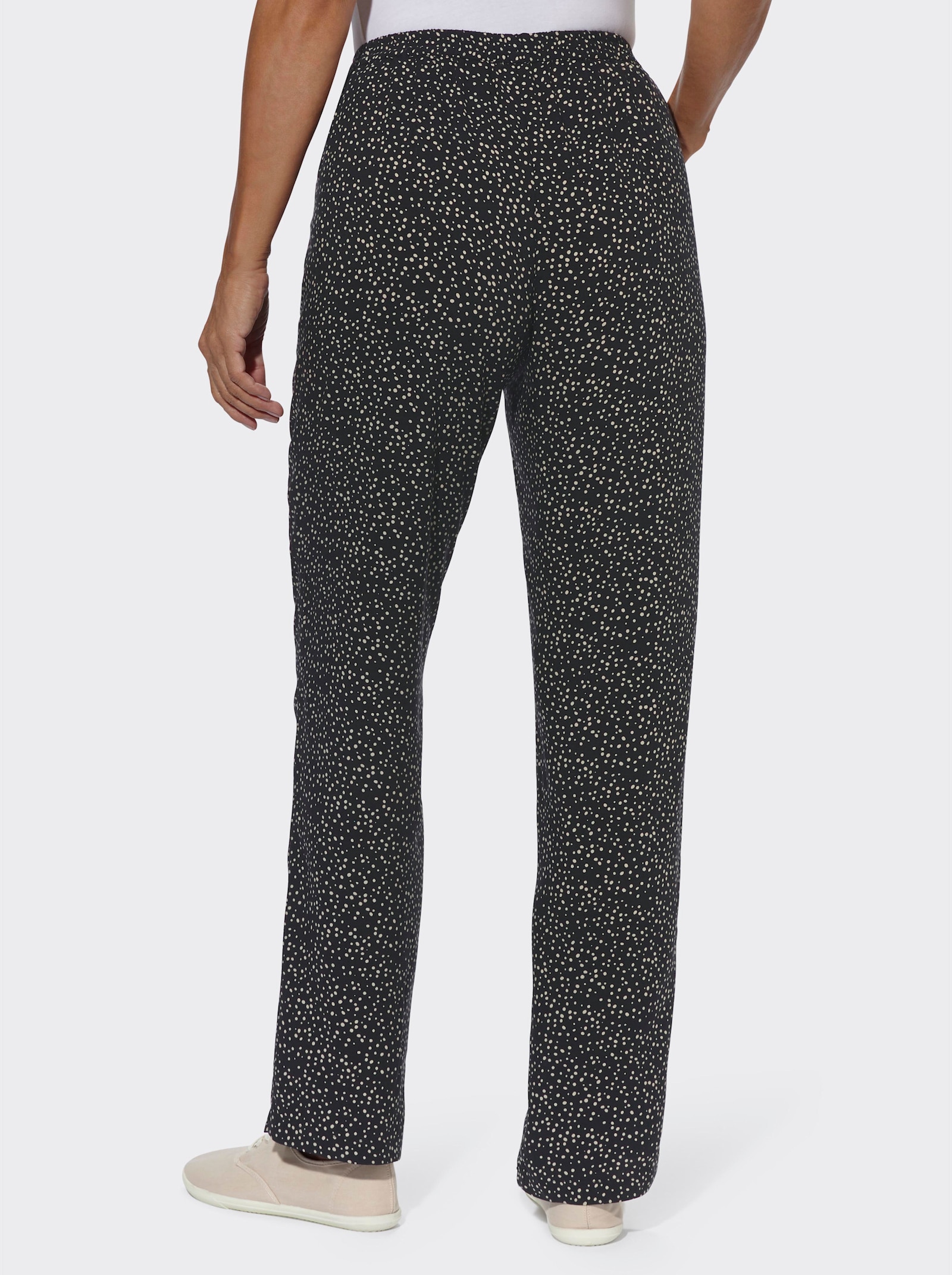 Schlupfhose aus reiner Viskose - schwarz-sand-bedruckt