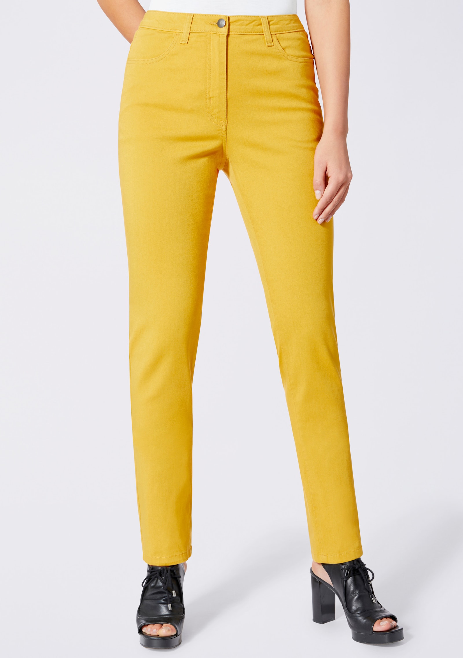 Strečové kalhoty s úzkou šířkou nohavic - mosazná