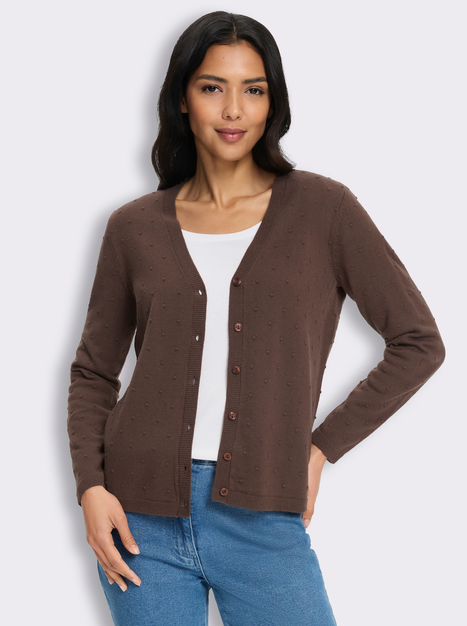 Strickjacke in 3D-Tupfen-Optik - schoko