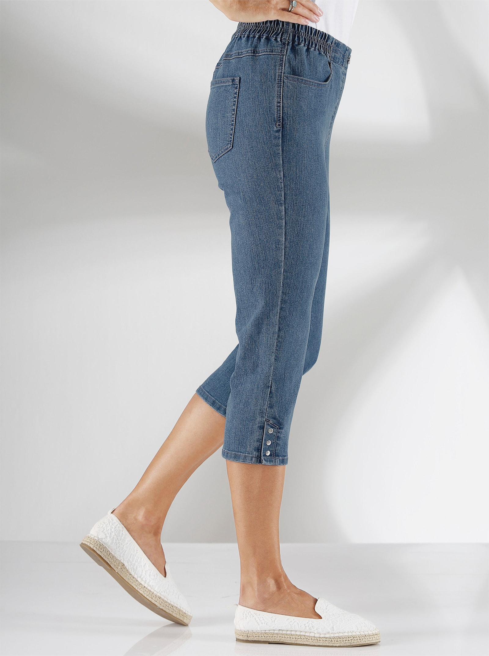 Capri-jeans met sierstuds - blue-bleached