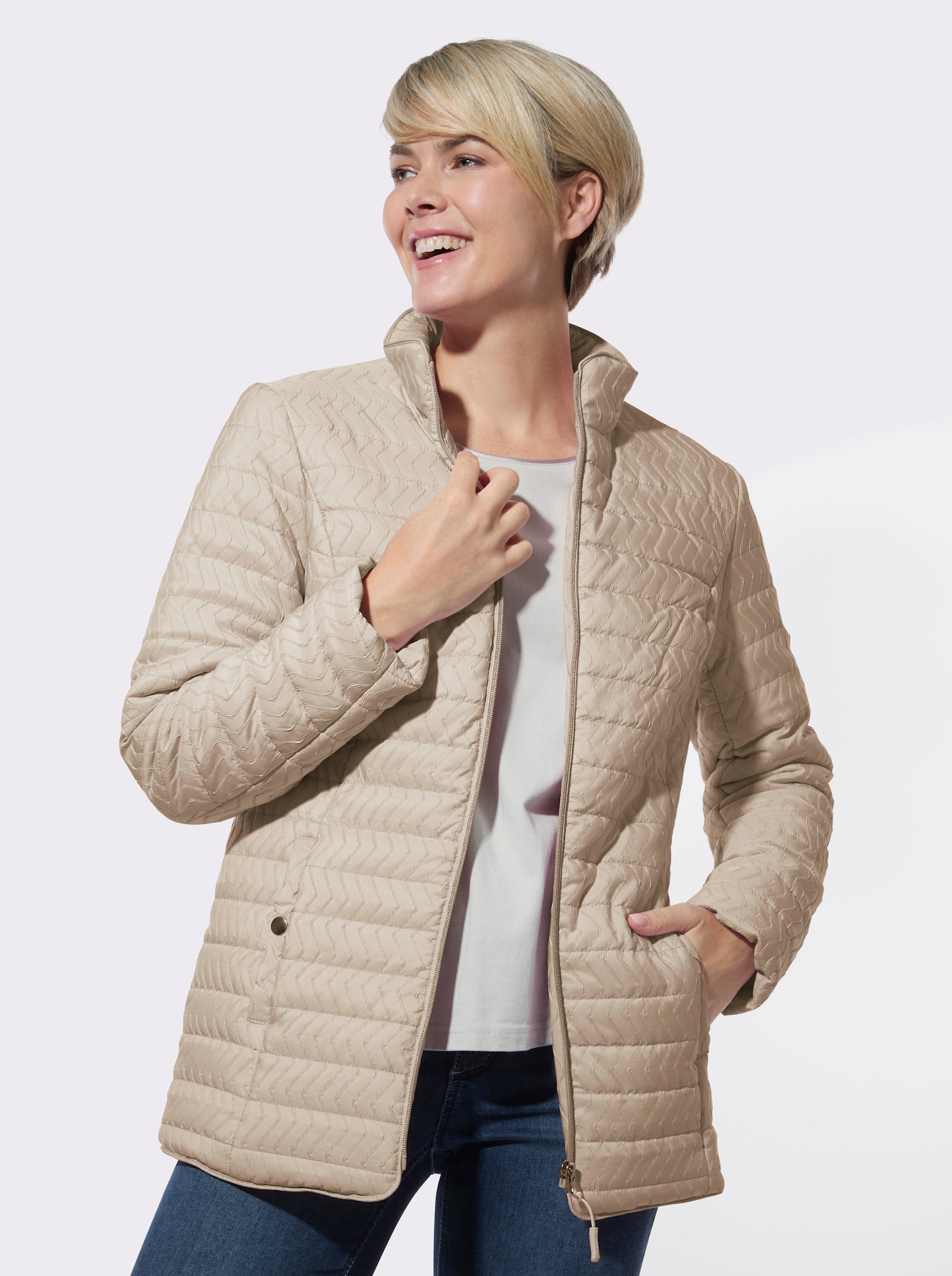 Steppjacke mit Reißverschluss-Taschen - beige