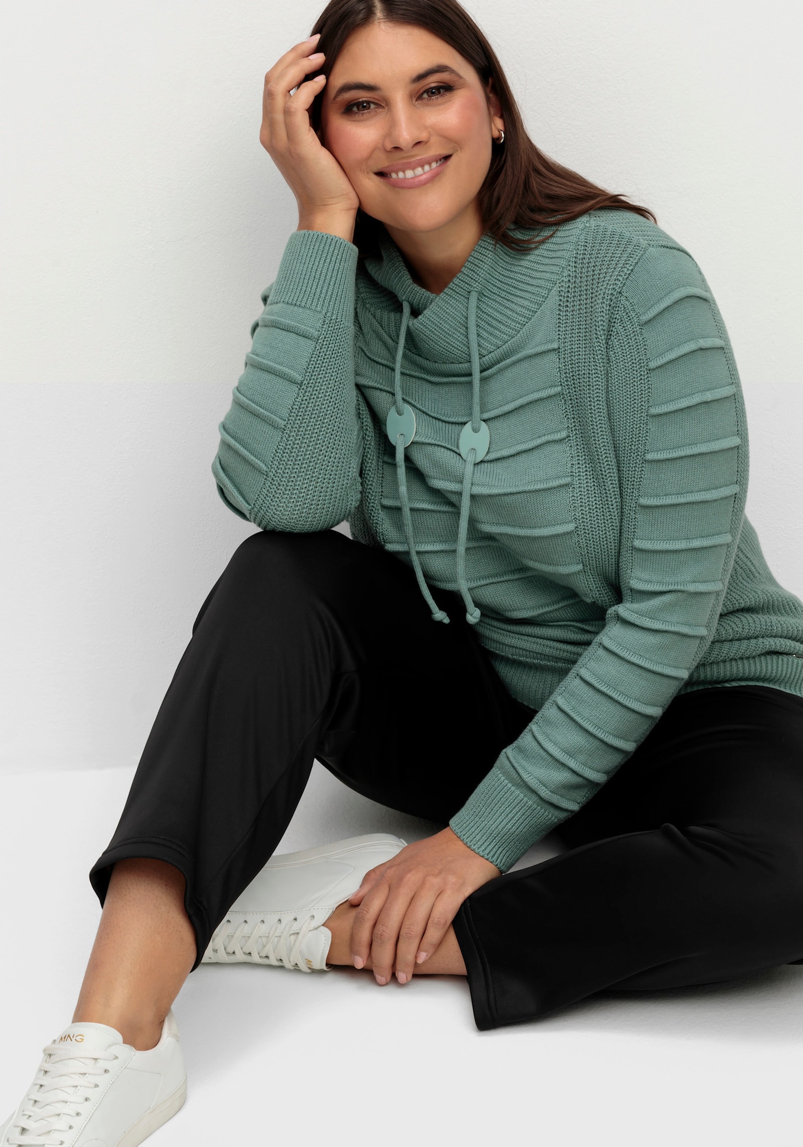 Longpullover mit Struktur-Partien - jade