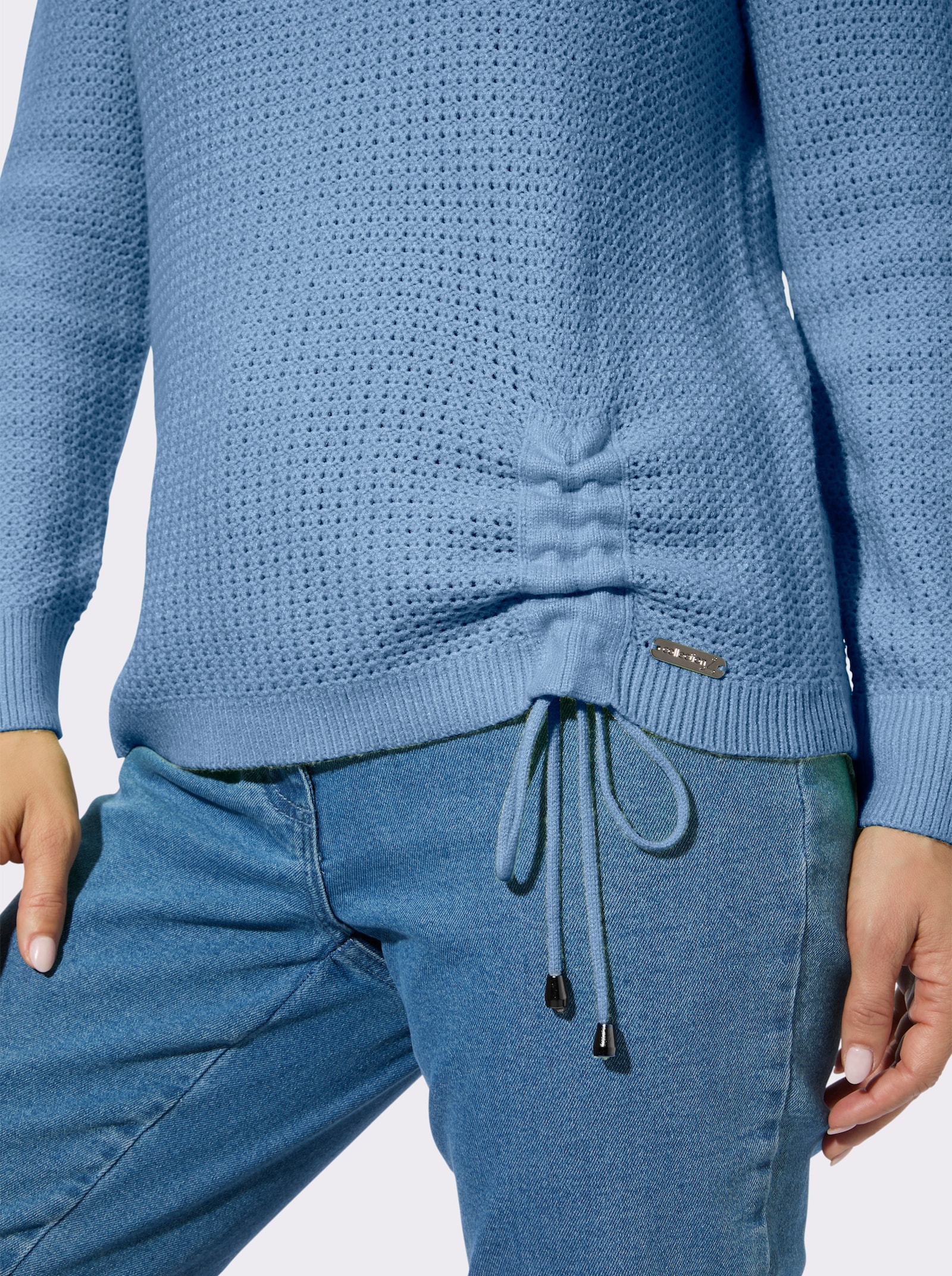 Rundhalspullover mit Schnürung am Saum - mittelblau