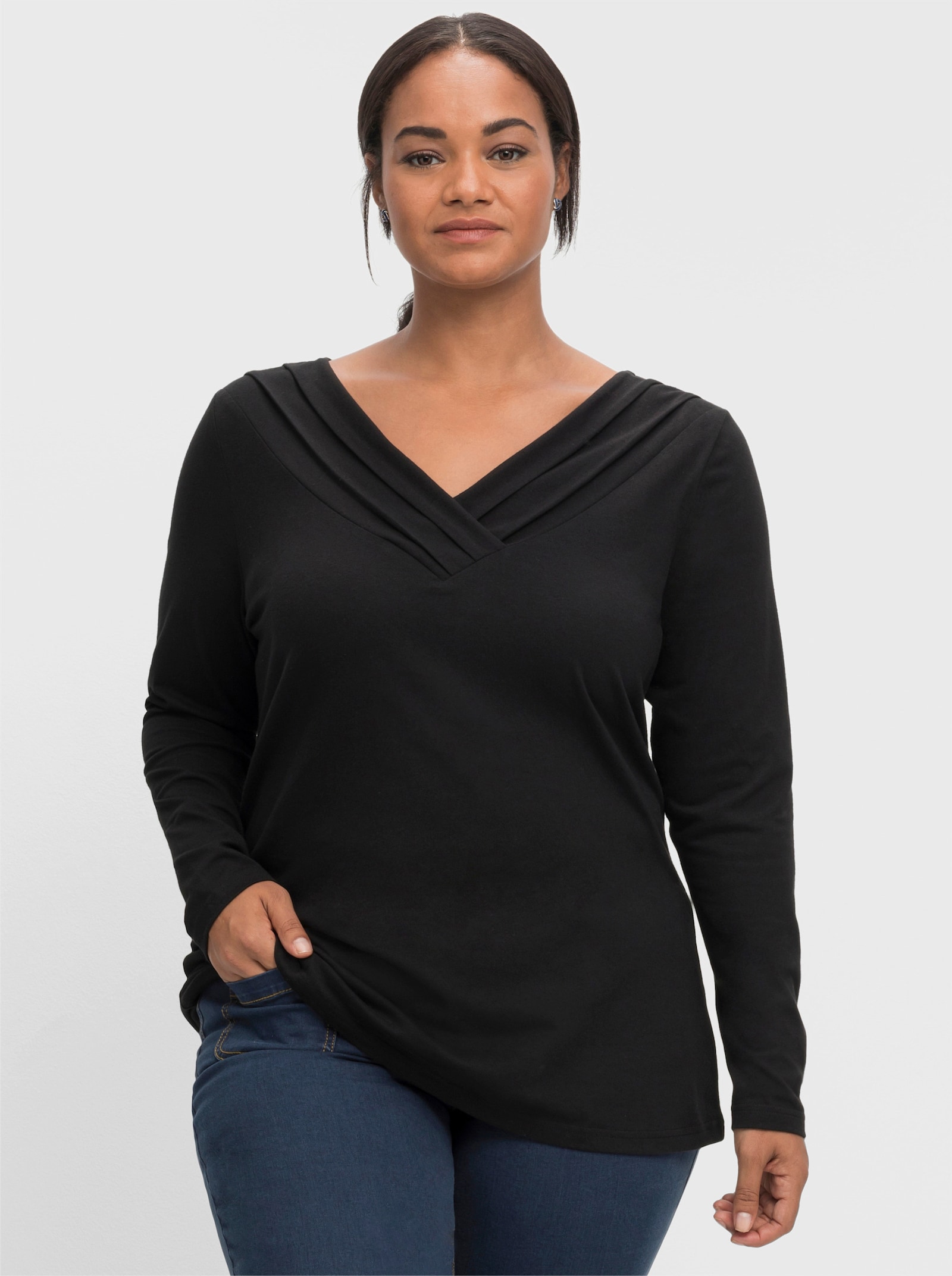 sheego by Joe Browns Langarmshirt mit V-Ausschnitt - schwarz